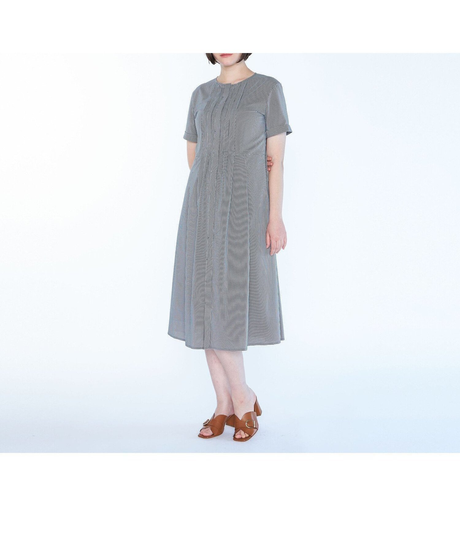 【スキャパ/SCAPA】のアソートメッシュワンピース インテリア・キッズ・メンズ・レディースファッション・服の通販 founy(ファウニー) 　ファッション　Fashion　レディースファッション　Fashion for Women　ワンピース　Dresses　アンダー　Underwear Essentials　スマート　Smart, Elegant　チェック　Check, Plaid, Tartan　ドレス　Dress, One-Piece　パターン　Pattern, Design Print　プリーツ　Pleats, Pleated　リラックス　Relax, Relaxed Fit　ワーク　Workwear, Utility Style　グレー|ID: prp329100004987271 ipo3291000000037360031