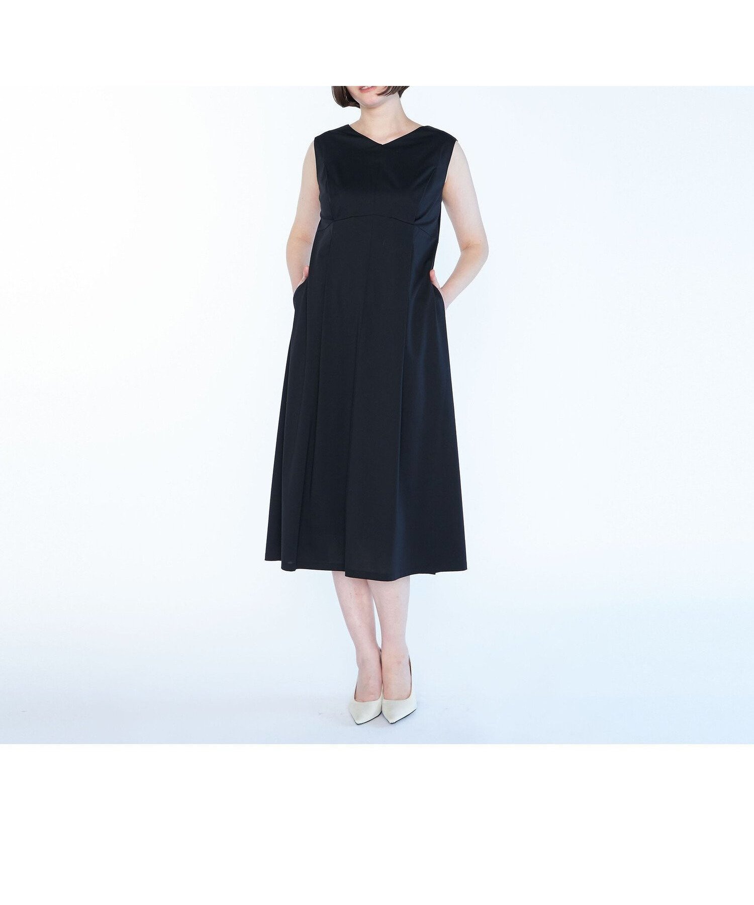 【スキャパ/SCAPA】のプレーティングテンジクワンピース インテリア・キッズ・メンズ・レディースファッション・服の通販 founy(ファウニー) 　ファッション　Fashion　レディースファッション　Fashion for Women　ワンピース　Dresses　ドレープ　Drape, Draping Fabric　ネックレス　Necklace, Pendant Necklace　ブラック|ID: prp329100004987276 ipo3291000000037360046