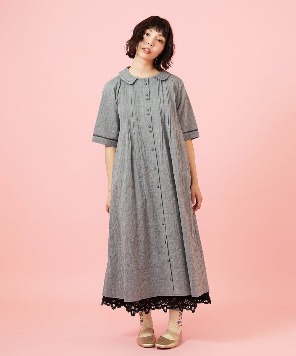 【ホコモモラ/Jocomomola】のシャーリングシャンブレーワンピース インテリア・キッズ・メンズ・レディースファッション・服の通販 founy(ファウニー) 　ファッション　Fashion　レディースファッション　Fashion for Women　ワンピース　Dresses　おすすめ　Recommended / Our Picks　カーディガン　Cardigan, Knitwear　シャンブレー　Chambray, Denim-Like Fabric　シャーリング　Shirring, Ruched　シンプル　Simple, Minimal　ジャケット　Jacket, Outerwear　ペチコート　Petticoat, Underskirt　ポケット　Pocket, Pocket Detail　レース　Lace, Lace Fabric　ロング　Long, Long-Length　冬　Winter / This Winter　夏　Summer　定番　Standard, Basic Item　春　Spring　秋　Autumn　羽織　Haori, Light Jacket　グレー|ID: prp329100004987286 ipo3291000000037360080
