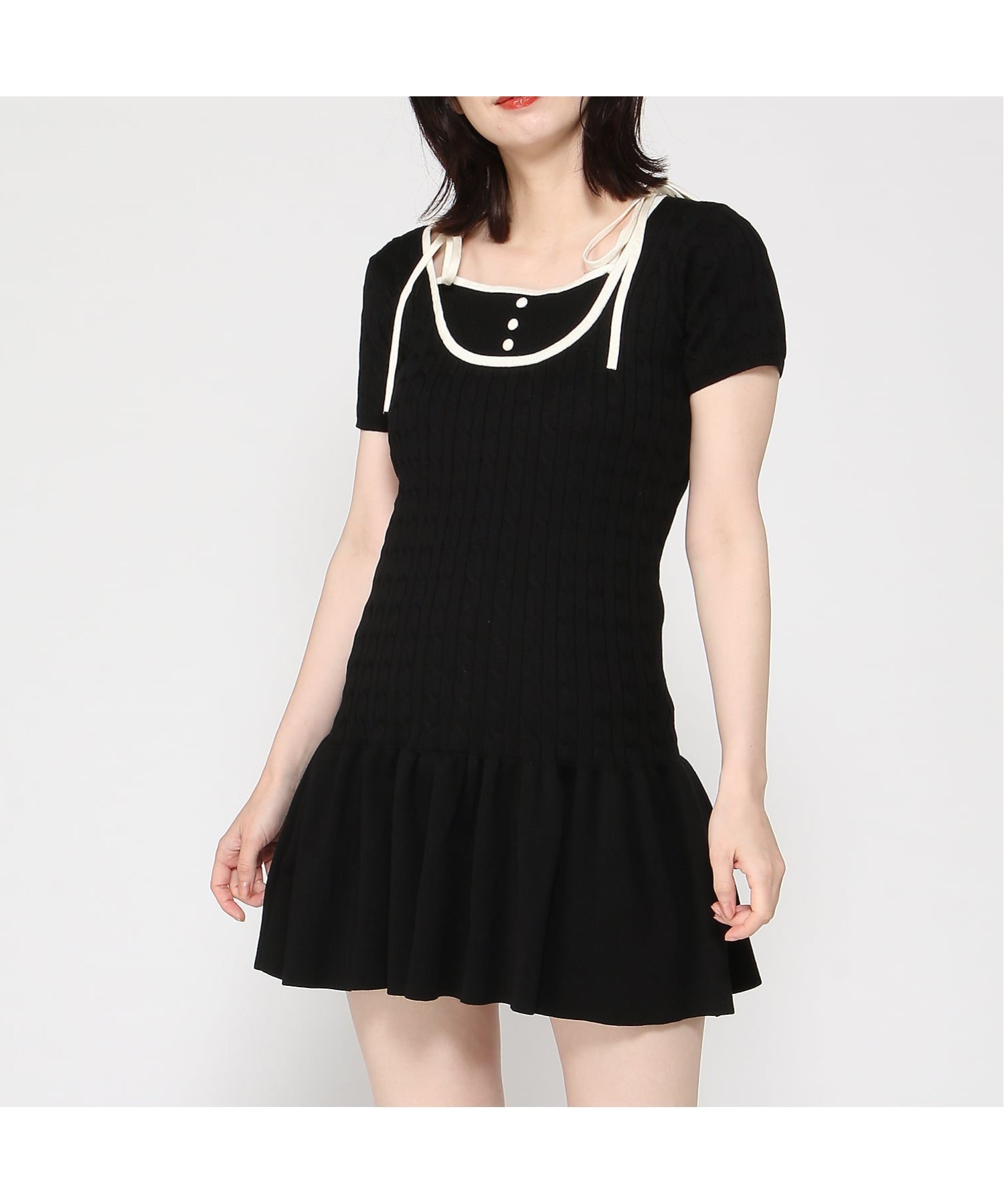 【イング/INGNI】のINGNI/12G配色ケーブル半袖ニットOP インテリア・キッズ・メンズ・レディースファッション・服の通販 founy(ファウニー) 　ファッション　Fashion　レディースファッション　Fashion for Women　トップス・カットソー　Cut & Sew Tops　ニット　Knit Tops & Sweaters　ガーリー　Girly, Feminine Style　キャミソール　Camisole, Spaghetti Strap Top　ショルダー　Shoulder, Shoulder Strap　シンプル　Simple, Minimal　フィット　Fit, Slim Fit　フレア　Flare, Flared　フロント　Front, Front Design　半袖　Short Sleeve, Half Sleeve　リボン　Ribbon, Bow　クロ/オフホワイト|ID: prp329100004987316 ipo3291000000037360198