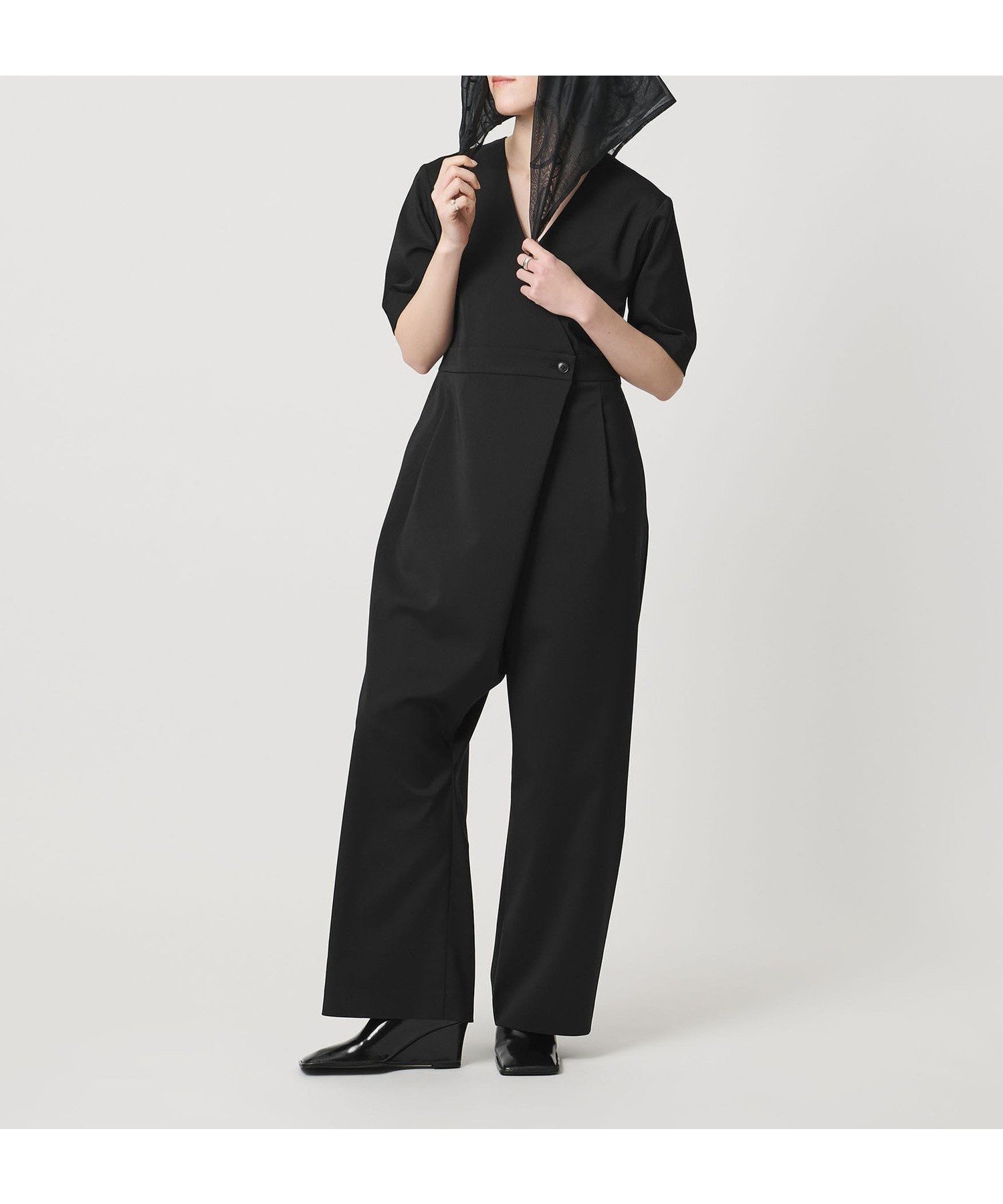 【ビューティ&ユース ユナイテッドアローズ/BEAUTY&YOUTH / UNITED ARROWS】のMARW UNITED ARROWS ラップ オールインワン インテリア・キッズ・メンズ・レディースファッション・服の通販 founy(ファウニー) 　ファッション　Fashion　レディースファッション　Fashion for Women　ワンピース　Dresses　オールインワン・ワンピース　Dresses and Jumpsuits　アシンメトリー　Asymmetrical Style　オケージョン　Occasion Wear　シェイプ　Shape, Slim Fit　人気　Popular, Best Seller　ポケット　Pocket, Pocket Detail　ラップ　Wrap, Wrap Design　エレガント 上品　Elegant　ビジネス 仕事 通勤　Business / Work / Commuting　BLACK|ID: prp329100004987323 ipo3291000000037360235