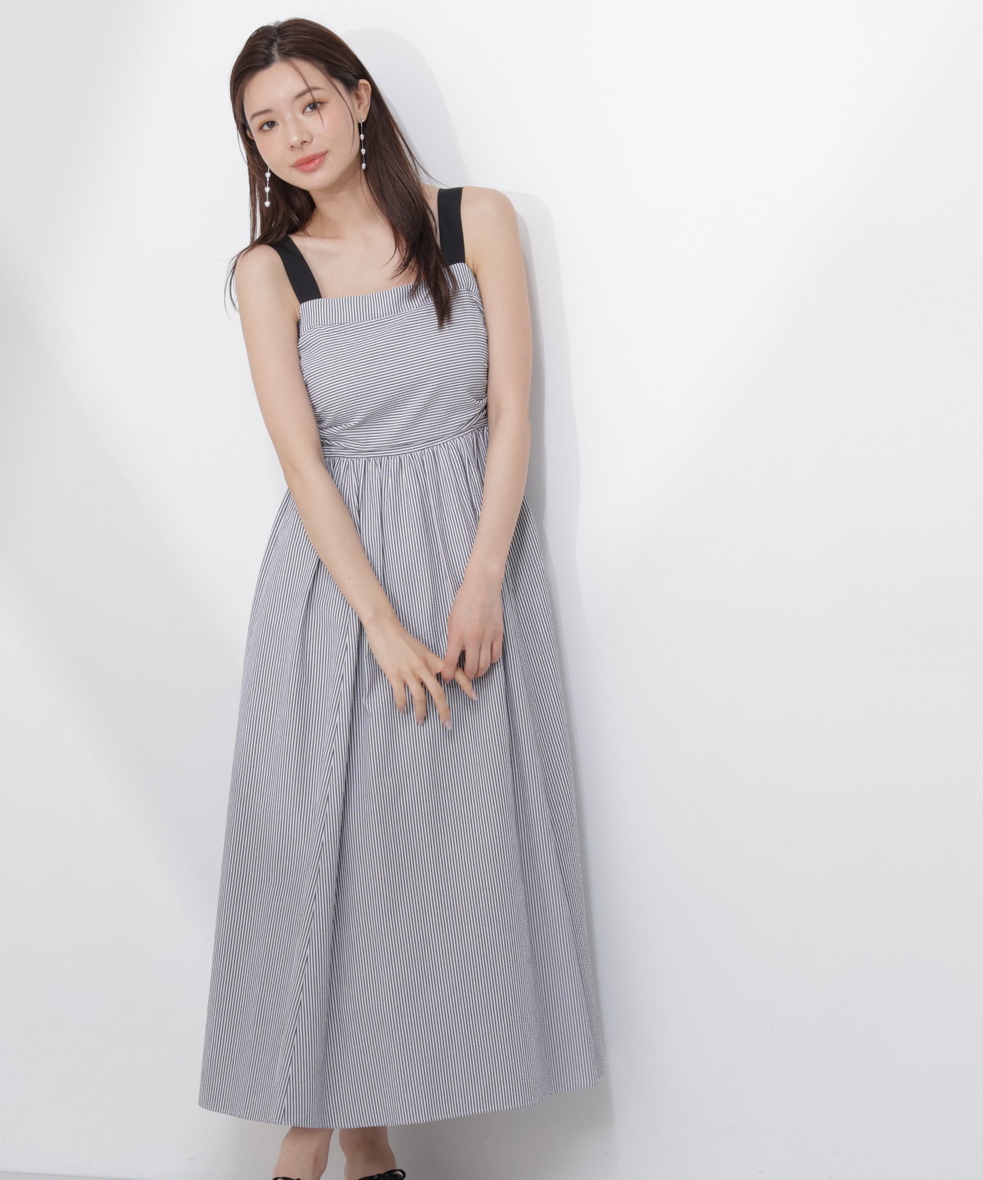 【プロポーション ボディドレッシング/PROPORTION BODY DRESSING】のストライプキャミワンピース インテリア・キッズ・メンズ・レディースファッション・服の通販 founy(ファウニー) 　ファッション　Fashion　レディースファッション　Fashion for Women　ワンピース　Dresses　キャミソールワンピース　Camisole Dresses　おすすめ　Recommended / Our Picks　キャミワンピース　Cami Dress, Slip Dress　サンダル　Sandals, Summer Shoes　ストライプ　Stripe, Striped Pattern　フェミニン　Feminine, Girly　リボン　Ribbon, Bow　夏　Summer　無地　Plain, Solid Color　ブラック|ID: prp329100004987342 ipo3291000000037360334