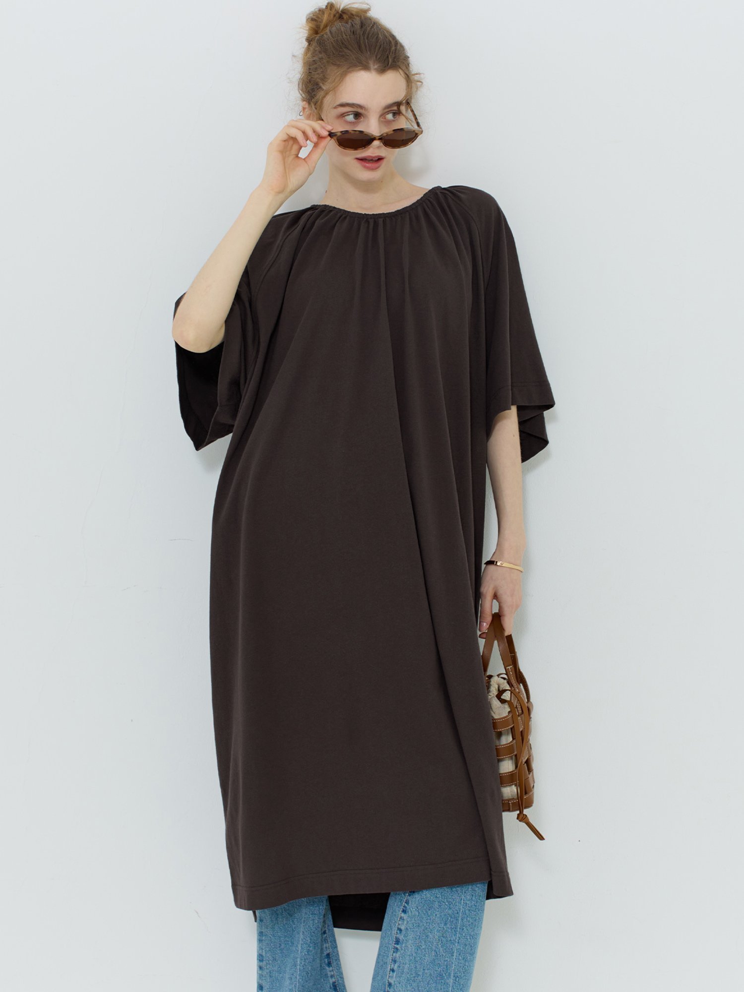 【コカ/COCA】のカットバックリボンギャザーワンピース インテリア・キッズ・メンズ・レディースファッション・服の通販 founy(ファウニー) 　ファッション　Fashion　レディースファッション　Fashion for Women　ワンピース　Dresses　Dk.brown|ID: prp329100004987347 ipo3291000000037360374