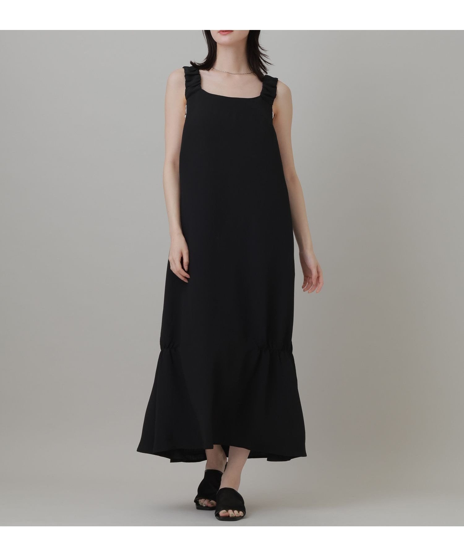 【ラコレ/LAKOLE】の裾シャーリングワンピース インテリア・キッズ・メンズ・レディースファッション・服の通販 founy(ファウニー) 　ファッション　Fashion　レディースファッション　Fashion for Women　ワンピース　Dresses　インナー　Innerwear　コンパクト　Compact, Small Size　シャーリング　Shirring, Ruched　シンプル　Simple, Minimal　スクエア　Square, Square Shape　タンク　Tank Top, Sleeveless Top　ティアード　Tiered, Tiered Style　デコルテ　Décolleté, Neckline　デニム　Denim, Jeans Material　ノースリーブ　Sleeveless, No-Sleeve　ブラウジング　Blouson Silhouette, Cinched Waist　マキシ　Maxi, Full Length　ロング　Long, Long-Length　ワイド　Wide, Wide Fit　夏　Summer　ブラック|ID: prp329100004987355 ipo3291000000037360405