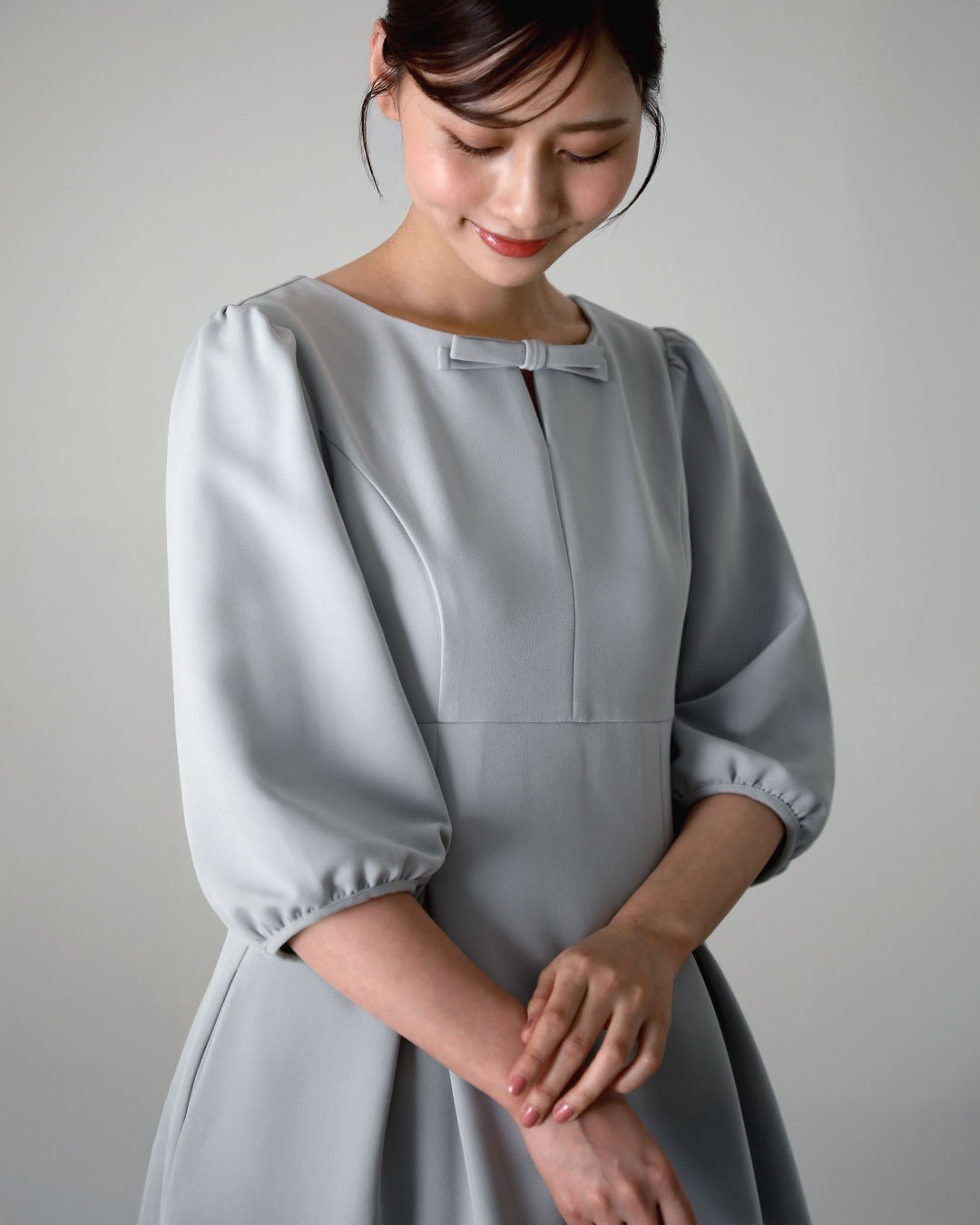【レジーナリスレ/Regina Risurre】の【キレイ ワンピ リリアン】 インテリア・キッズ・メンズ・レディースファッション・服の通販 founy(ファウニー) 　ファッション　Fashion　レディースファッション　Fashion for Women　ワンピース　Dresses　フィット　Fit, Slim Fit　フォーマル　Formal, Dressy　リボン　Ribbon, Bow　アクア グレー|ID: prp329100004987368 ipo3291000000037360491