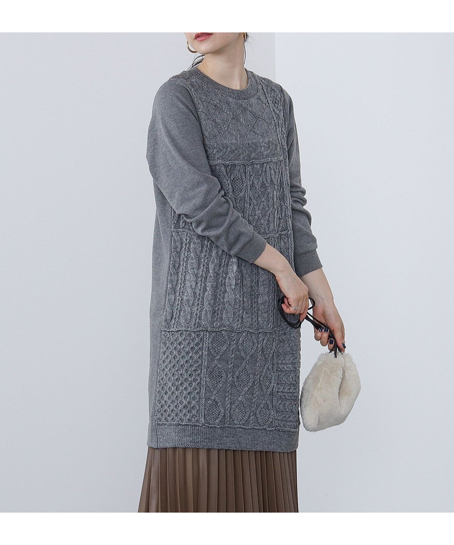 【ビームス ウイメン/BEAMS】のパッチワーク風 ニットコンビ ワンピース インテリア・キッズ・メンズ・レディースファッション・服の通販 founy(ファウニー) 　ファッション　Fashion　レディースファッション　Fashion for Women　ワンピース　Dresses　おすすめ　Recommended / Our Picks　コンビ　Combo, Combination Style　パッチワーク　Patchwork, Mixed Fabric　リラックス　Relax, Relaxed Fit　ロング　Long, Long-Length　GREY|ID: prp329100004987412 ipo3291000000037360970