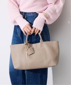 【スローブ イエナ/SLOBE IENA】の《WEB限定カラーあり/追加6》SLOBE レザートートバッグ 大人の最旬トレンドファッション＆コーディネート founy(ファウニー) ファッション Fashion レディースファッション Fashion for Women バッグ Bags 2026年 2026 2026春夏・S/S Spring/Summer 2026 SS26 ショルダー Shoulder, Shoulder Strap チャーム Charm, Pendant トレンド Trend, Trending Now フェミニン Feminine, Girly 財布 Wallet, Purse thumbnail ナチュラル|ID: prp329100004987486 ipo3291000000037362407