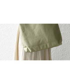 【シップス/SHIPS】 SHIPS any A4 ロープハンドル パーテーション トート大人の最旬トレンドファッション＆コーディネート founy(ファウニー) ファッション Fashion レディースファッション Fashion for Women バッグ Bags シンプル Simple, Minimal ポケット Pocket, Pocket Detail マグネット Magnet, Magnetic Closure 2026年 2026 2026春夏・S/S Spring/Summer 2026 SS26 |ID:prp329100004987489