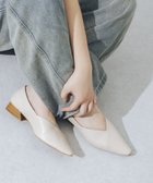 【イーボル/EVOL】のVカットポインテッドスタックヒールパンプス 大人の最旬トレンドファッション＆コーディネート founy(ファウニー) ファッション Fashion レディースファッション Fashion for Women ストッキング Stockings, Sheer Tights フィット Fit, Slim Fit フォーマル Formal, Dressy フラット Flat, Flat Shoes ビジネス 仕事 通勤 Business / Work / Commuting 結婚式 Wedding 2026年 2026 2026春夏・S/S Spring/Summer 2026 SS26 thumbnail IV|ID: prp329100004987516 ipo3291000000037362557