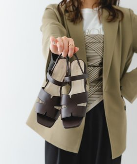 【ロデスコ/RODE SKO / URBAN RESEARCH】のデザインカットバックゴムサンダル 大人の最旬トレンドファッション＆コーディネート founy(ファウニー) ファッション Fashion レディースファッション Fashion for Women バッグ Bags 2026年 2026 2026春夏・S/S Spring/Summer 2026 SS26 おすすめ Recommended / Our Picks サンダル Sandals, Summer Shoes フラット Flat, Flat Shoes ラップ Wrap, Wrap Design リネン Linen, Linen Fabric ロング Long, Long-Length エレガント 上品 Elegant 夏 Summer S/S・春夏 SS, Spring/Summer, Warm Season |ID:prp329100004987524