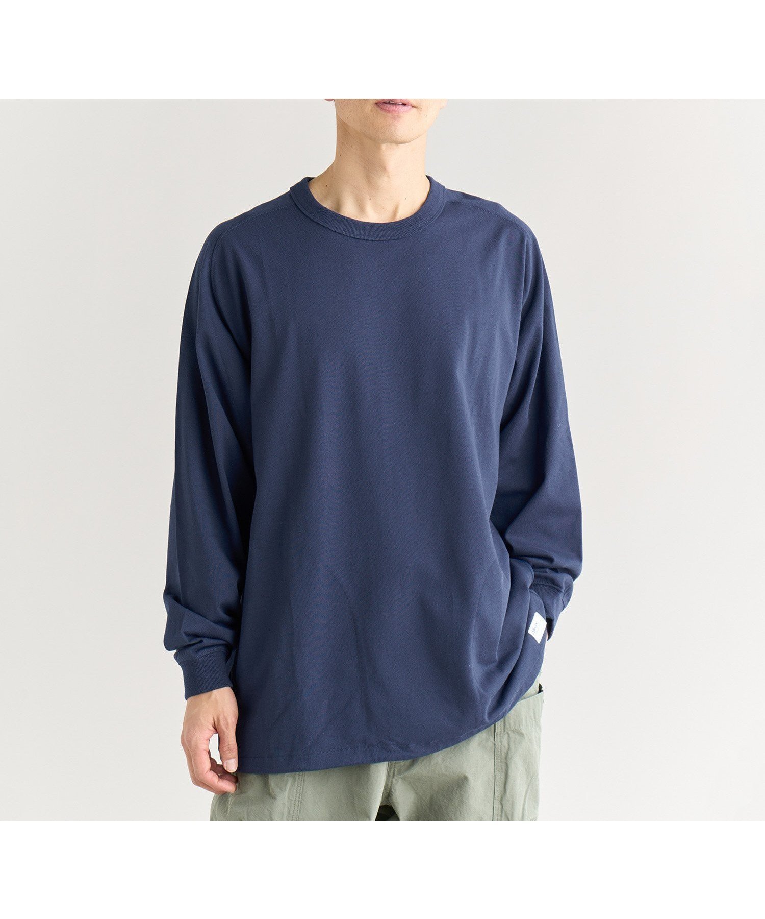 【ナンガ・オンラインショップ/NANGA ONLINE SHOP】のエコハイブリッド オーバーサイズ ロングスリーブTシャツ メンズ 26SS インテリア・キッズ・メンズ・レディースファッション・服の通販 founy(ファウニー) 　ファッション　Fashion　レディースファッション　Fashion for Women　トップス・カットソー　Cut & Sew Tops　シャツ・ブラウス・オフィスカジュアル　Elegant Blouses & Button-Ups　ロングTシャツ・Tシャツ　Longline T-Shirts & Tees　2026年　2026　2026春夏・S/S　Spring/Summer 2026 SS26　ショート　Short, Short Length　シンプル　Simple, Minimal　スリーブ　Sleeve, Long Sleeve / Short Sleeve　ドローコード　Drawcord, Drawstring Cord　ボックス　Boxy, Box Shape　ポケット　Pocket, Pocket Detail　メンズ　Men's, Menswear　ロング　Long, Long-Length　D.NVY|ID: prp329100004987703 ipo3291000000037364259