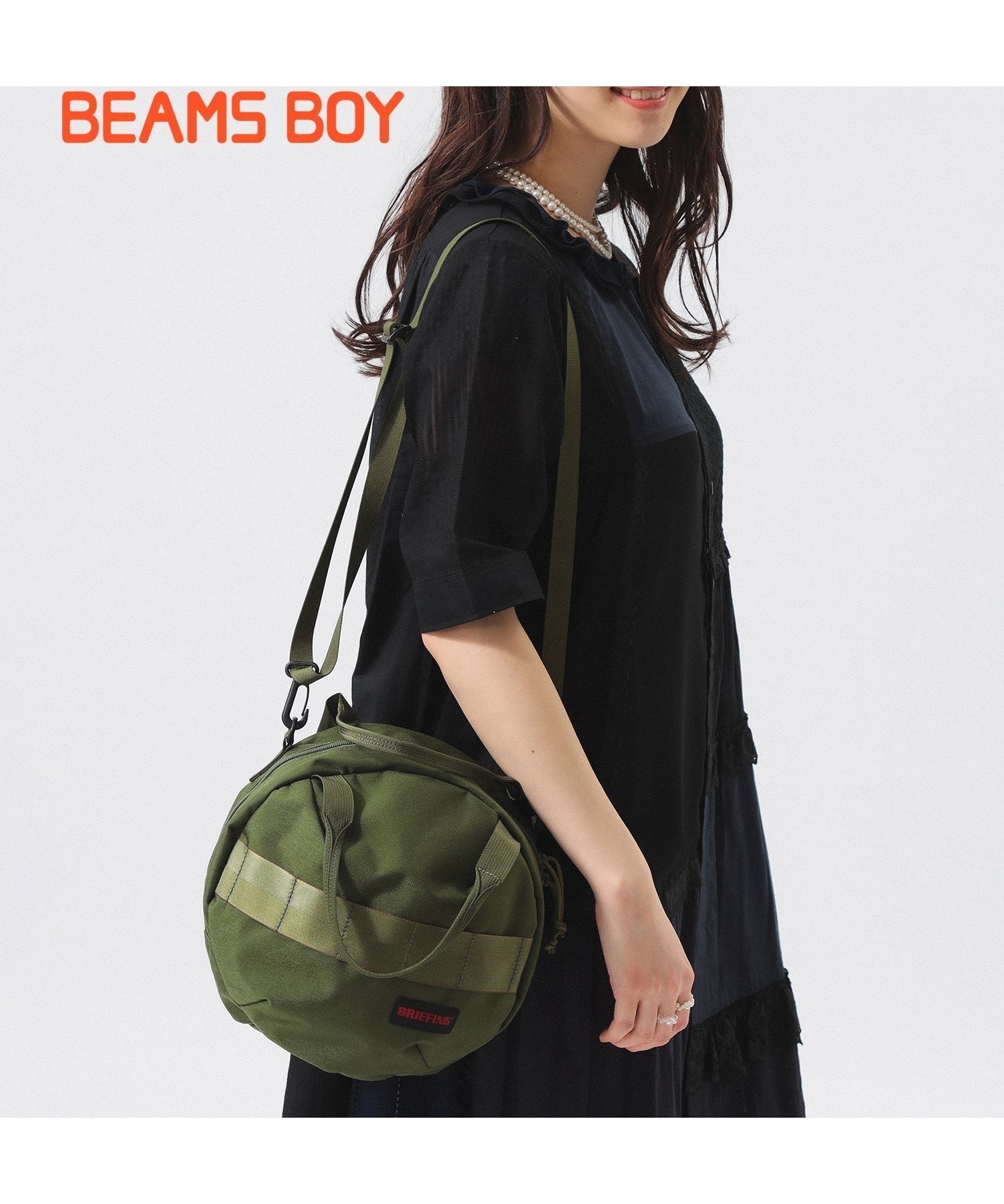 【ビームス ウイメン/BEAMS】の【別注】BRIEFING / ヘルメット バッグ インテリア・キッズ・メンズ・レディースファッション・服の通販 founy(ファウニー) 　ファッション　Fashion　レディースファッション　Fashion for Women　バッグ　Bags　ジップ　Zip, Zipper　スペシャル　Special, Limited Edition　フォルム　Silhouette, Form　ポケット　Pocket, Pocket Detail　別注　Limited Edition, Custom Order　おすすめ　Recommended / Our Picks　OLIVE|ID: prp329100004987709 ipo3291000000037364324