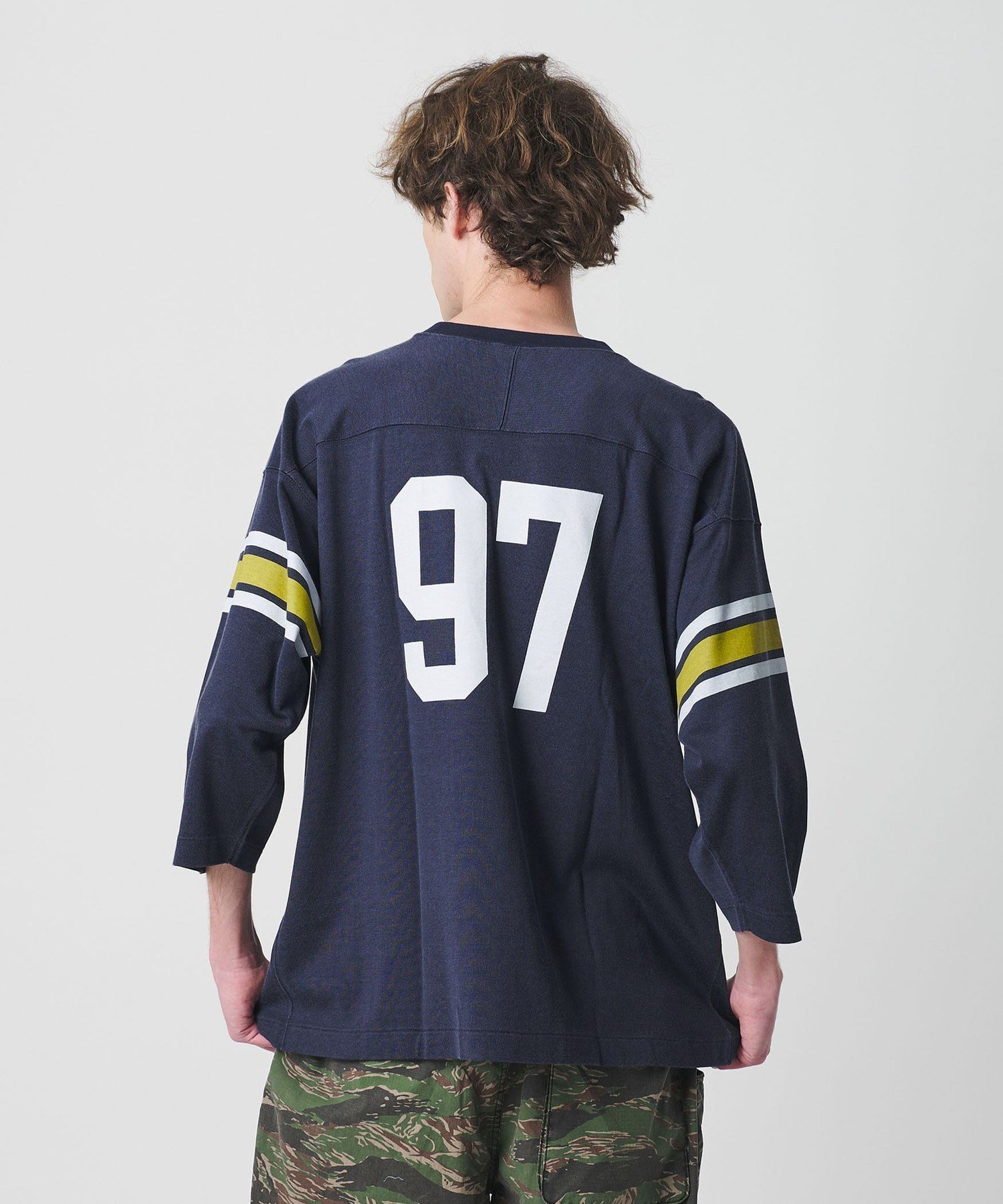 【ビューティ&ユース ユナイテッドアローズ/BEAUTY&YOUTH / UNITED ARROWS】のCGS. フットボール Tシャツ 大人の最旬トレンドファッション＆コーディネート founy(ファウニー) 　ファッション　Fashion　レディースファッション　Fashion for Women　トップス・カットソー　Cut & Sew Tops　シャツ・ブラウス・オフィスカジュアル　Elegant Blouses & Button-Ups　ロングTシャツ・Tシャツ　Longline T-Shirts & Tees　ヴィンテージ　Vintage Style　腕時計　Wristwatch　クラシカル　Classical, Vintage-Inspired　クラシック　Classic, Timeless Style　スラックス　Slacks, Dress Pants　スリーブ　Sleeve, Long Sleeve / Short Sleeve　デニム　Denim, Jeans Material　フィット　Fit, Slim Fit　ブレスレット　Bracelet, Wristband　モダン　Modern, Contemporary　おすすめ　Recommended / Our Picks　 other-1|ID: prp329100004987712 ipo3291000000037364340