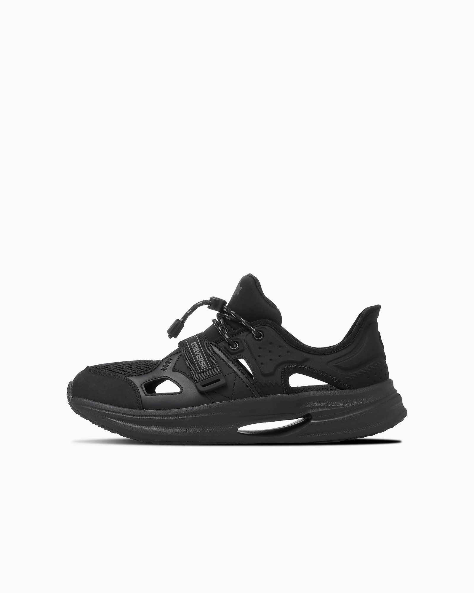 【コンバース/CONVERSE】の【公式】ケイブスター スリットスライド スニーカーサンダル インテリア・キッズ・メンズ・レディースファッション・服の通販 founy(ファウニー) 　ファッション　Fashion　レディースファッション　Fashion for Women　クッション　Cushion, Throw Pillow　サンダル　Sandals, Summer Shoes　スニーカー　Sneakers, Trainers　スリット　Slit, Slit Detail　プレート　Plate, Dish　軽量　Lightweight, Ultra Light　ブラックモノクローム|ID: prp329100004987738 ipo3291000000037364557