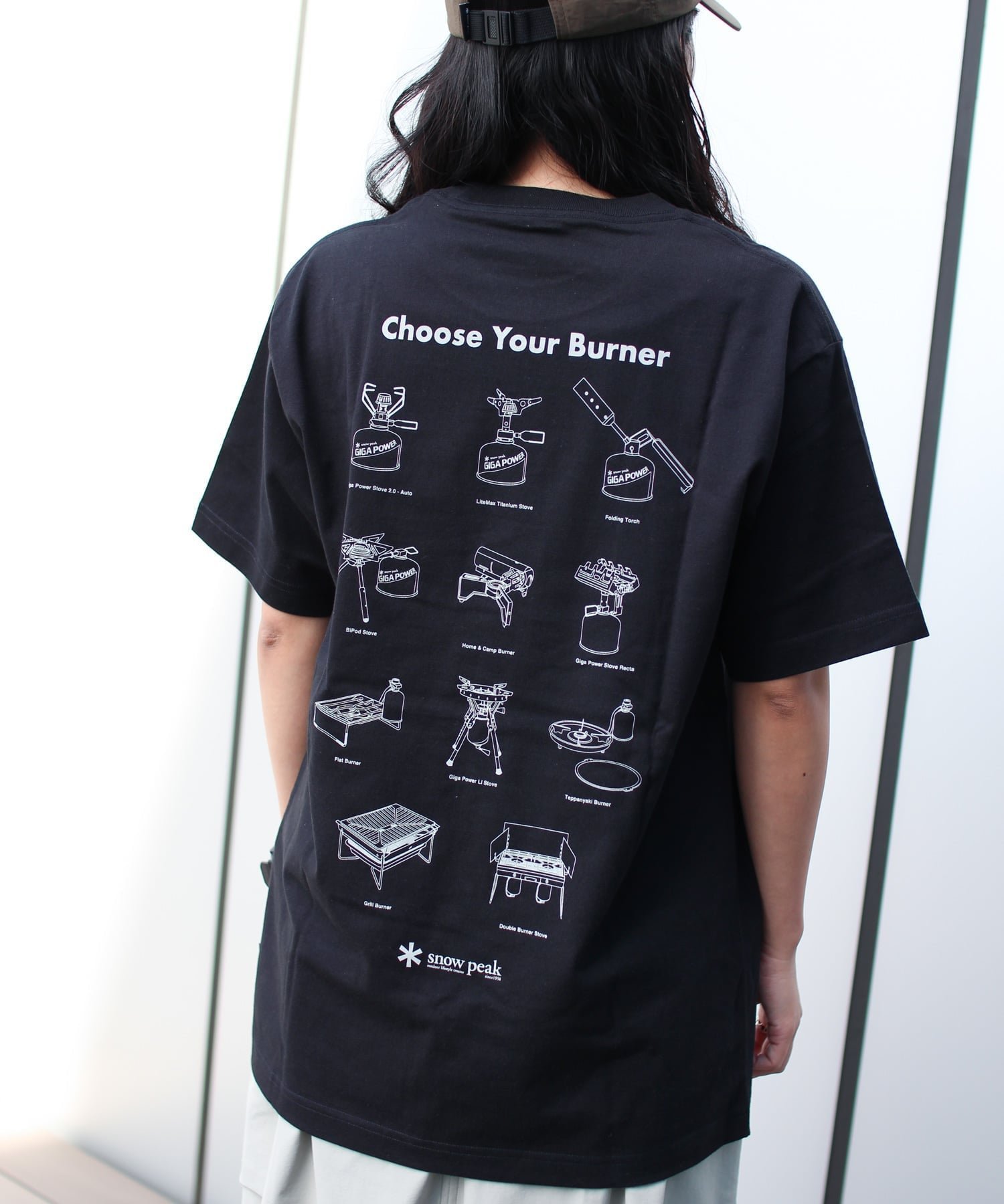 【スノーピーク/SNOW PEAK】のChoose Your Burner T Shirt インテリア・キッズ・メンズ・レディースファッション・服の通販 founy(ファウニー) 　ファッション　Fashion　レディースファッション　Fashion for Women　トップス・カットソー　Cut & Sew Tops　シャツ・ブラウス・オフィスカジュアル　Elegant Blouses & Button-Ups　ロングTシャツ・Tシャツ　Longline T-Shirts & Tees　イラスト　Illustration　秋　Autumn　グラフィック　Graphic, Graphic Design　シンプル　Simple, Minimal　スマート　Smart, Elegant　なめらか　Smooth, Silky Texture　プリント　Print, Printed Pattern　ベーシック　Basic, Essential　モチーフ　Motif, Design Theme　ユニセックス　Unisex, Genderless　レギュラー　Regular, Standard Fit　2025年　2025　2025-2026秋冬・A/W　Autumn/Winter 2025–26 AW25–26　BLACK|ID: prp329100004987798 ipo3291000000037364992