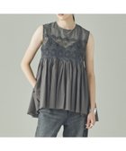 【カレンソロジー/Curensology】のケミカルレースブラウス 大人の最旬トレンドファッション＆コーディネート founy(ファウニー) ファッション Fashion レディースファッション Fashion for Women トップス・カットソー Cut & Sew Tops シャツ・ブラウス・オフィスカジュアル Elegant Blouses & Button-Ups インド Indian Textile エレガント 上品 Elegant ケミカル Chemical, Chemical Wash コンビ Combo, Combination Style ノースリーブ Sleeveless, No-Sleeve バランス Balance, Style Balance レース Lace, Lace Fabric 夏 Summer thumbnail グレー|ID: prp329100004987871 ipo3291000000037366038