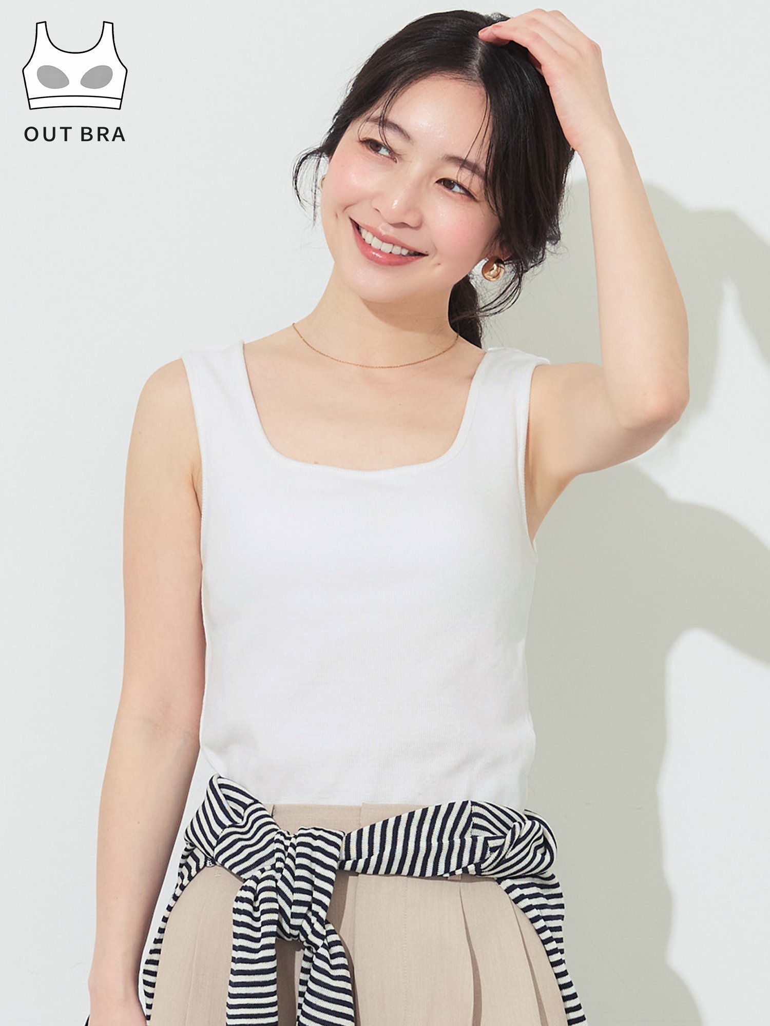 【コカ/COCA】のOUT BRA ベーシックタンクトップ インテリア・キッズ・メンズ・レディースファッション・服の通販 founy(ファウニー) 　ファッション　Fashion　レディースファッション　Fashion for Women　インナー　Innerwear　春　Spring　カーディガン　Cardigan, Knitwear　シンプル　Simple, Minimal　タンク　Tank Top, Sleeveless Top　デニム　Denim, Jeans Material　ノースリーブ　Sleeveless, No-Sleeve　フィット　Fit, Slim Fit　ベーシック　Basic, Essential　ポケット　Pocket, Pocket Detail　無地　Plain, Solid Color　ワイド　Wide, Wide Fit　夏　Summer　2026年　2026　2026春夏・S/S　Spring/Summer 2026 SS26　White|ID: prp329100004987879 ipo3291000000037366101