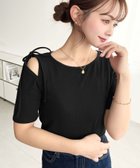 【モーメントプラス/moment+ / MEN】の肩スリットリボン半袖トップス 大人の最旬トレンドファッション＆コーディネート founy(ファウニー) ファッション Fashion メンズファッション Fashion for Men トップス・カットソー Cut & Sew Tops インナー Innerwear カットソー Cut and Sewn Top キャミワンピース Cami Dress, Slip Dress コンパクト Compact, Small Size シンプル Simple, Minimal ストレッチ Stretch, Stretchy Fabric スニーカー Sneakers, Trainers スラックス Slacks, Dress Pants スリット Slit, Slit Detail デコルテ Décolleté, Neckline トレンド Trend, Trending Now 定番 Standard, Basic Item ネックレス Necklace, Pendant Necklace フィット Fit, Slim Fit フレア Flare, Flared ベーシック Basic, Essential ボトム Bottoms, Lower Wear 半袖 Short Sleeve, Half Sleeve リボン Ribbon, Bow リラックス Relax, Relaxed Fit ワイド Wide, Wide Fit 再入荷 Restock / Back in Stock プチプライス・低価格 Affordable / Budget Price thumbnail ブラック|ID: prp329100004987903 ipo3291000000037366364