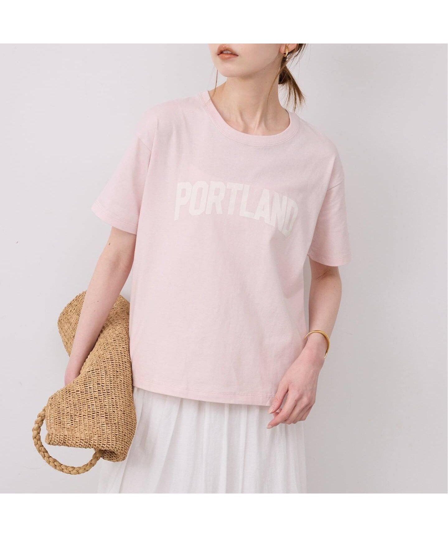 【スローブ イエナ/SLOBE IENA】のChampion/チャンピオン SLOBE別注 ロゴTシャツ インテリア・キッズ・メンズ・レディースファッション・服の通販 founy(ファウニー) 　ファッション　Fashion　レディースファッション　Fashion for Women　トップス・カットソー　Cut & Sew Tops　シャツ・ブラウス・オフィスカジュアル　Elegant Blouses & Button-Ups　ロングTシャツ・Tシャツ　Longline T-Shirts & Tees　スポーツ　Sports, Activewear　スマート　Smart, Elegant　ニューヨーク　New York, NYC Style　バランス　Balance, Style Balance　ボトム　Bottoms, Lower Wear　別注　Limited Edition, Custom Order　ピンク|ID: prp329100004987936 ipo3291000000037366669
