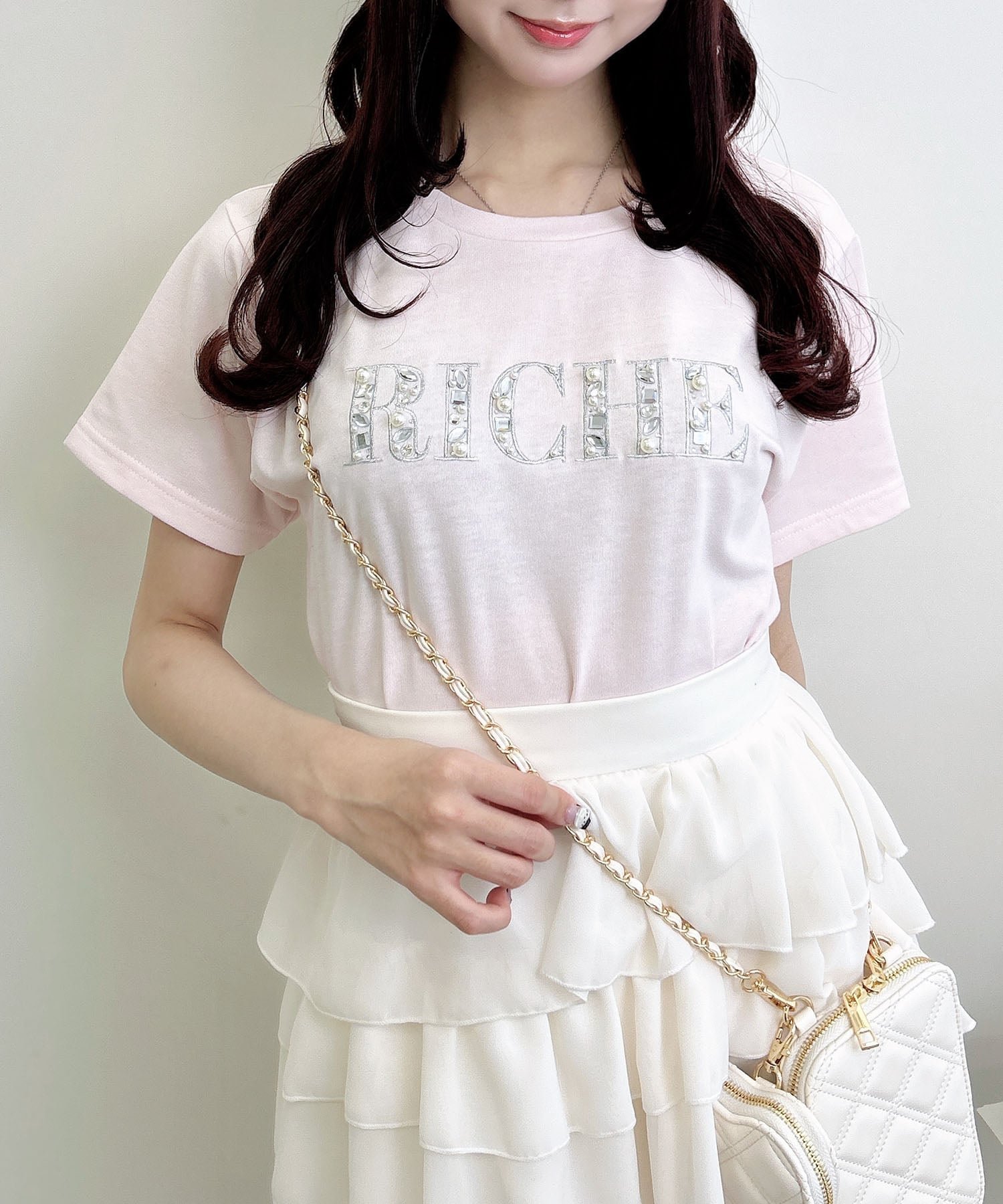 【イング/INGNI】のビジューロゴT インテリア・キッズ・メンズ・レディースファッション・服の通販 founy(ファウニー) 　ファッション　Fashion　レディースファッション　Fashion for Women　ガーリー　Girly, Feminine Style　スマホ　Smartphone, Mobile Device　トレンド　Trend, Trending Now　定番　Standard, Basic Item　ビジュー　Bijou, Jewel-like Accent　ブルゾン　Blouson, Bomber Jacket　ベーシック　Basic, Essential　ボトム　Bottoms, Lower Wear　ロング　Long, Long-Length　おすすめ　Recommended / Our Picks　ライトピンク|ID: prp329100004987950 ipo3291000000037366799