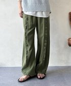 【ドゥドゥ/DouDou】の【新色追加/WEB限定】フリルラインパンツ 大人の最旬トレンドファッション＆コーディネート founy(ファウニー) ファッション Fashion レディースファッション Fashion for Women パンツ Pants & Trousers スマート Smart, Elegant 雑誌 Magazine, Fashion Magazine フリル Frill, Ruffle ワイド Wide, Wide Fit S/S・春夏 SS, Spring/Summer, Warm Season 再入荷 Restock / Back in Stock 夏 Summer 2026年 2026 2026春夏・S/S Spring/Summer 2026 SS26 thumbnail カーキ|ID: prp329100004987959 ipo3291000000037366860