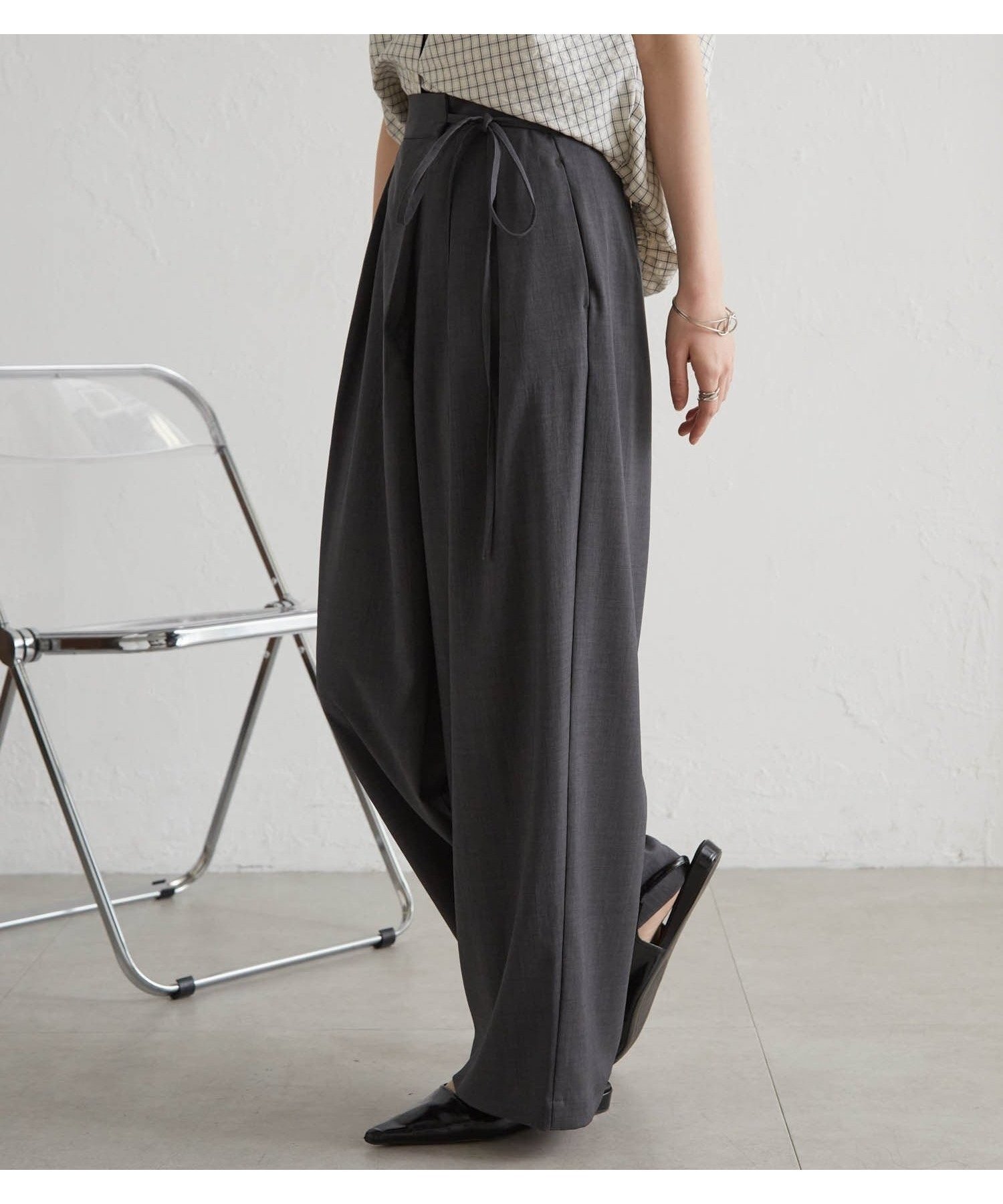 【ラナン/Ranan】のRanan/麻調2タックラップリボンパンツ インテリア・キッズ・メンズ・レディースファッション・服の通販 founy(ファウニー) 　ファッション　Fashion　レディースファッション　Fashion for Women　パンツ　Pants & Trousers　ジャケット　Jacket, Outerwear　スラックス　Slacks, Dress Pants　セットアップ　Set-Up, Coordinated Outfit　フェミニン　Feminine, Girly　フロント　Front, Front Design　ポケット　Pocket, Pocket Detail　ラップ　Wrap, Wrap Design　リボン　Ribbon, Bow　GR|ID: prp329100004987967 ipo3291000000037366916