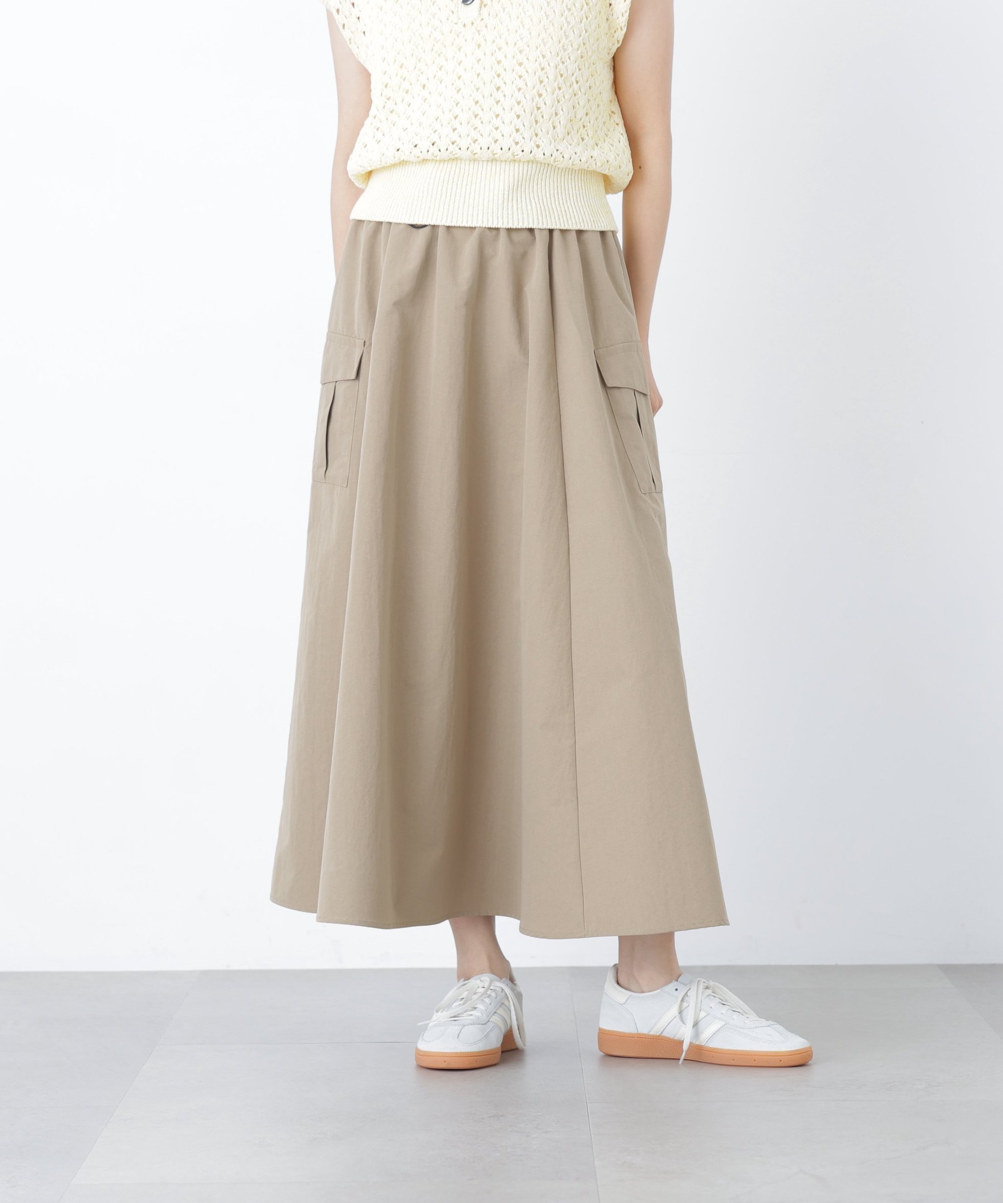 【ナチュラル ビューティー ベーシック/NATURAL BEAUTY BASIC】のワークディテールフレアスカート インテリア・キッズ・メンズ・レディースファッション・服の通販 founy(ファウニー) 　ファッション　Fashion　レディースファッション　Fashion for Women　スカート　Skirts　Aライン・フレアスカート　A-Line & Flared Skirts　スニーカー　Sneakers, Trainers　バランス　Balance, Style Balance　フレア　Flare, Flared　ベージュ|ID: prp329100004988041 ipo3291000000037367278