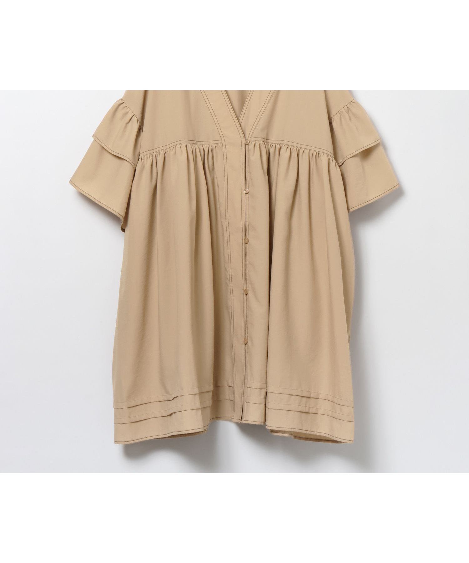 【スタディオ クリップ/studio CLIP】の【イージーケア】ダブルフロントステッチラッフルチュニックワンピース インテリア・キッズ・メンズ・レディースファッション・服の通販 founy(ファウニー) 　ファッション　Fashion　レディースファッション　Fashion for Women　ワンピース　Dresses　チュニック　Tunic Tops & Dresses　おすすめ　Recommended / Our Picks　シアー　Sheer, See-Through　タンク　Tank Top, Sleeveless Top　ダブル　Double, Double-Breasted　チュニック　Tunic, Long Top　デニム　Denim, Jeans Material　トレンド　Trend, Trending Now　フロント　Front, Front Design　レース　Lace, Lace Fabric　羽織　Haori, Light Jacket　ライトベージュ56|ID: prp329100004988049 ipo3291000000037367306