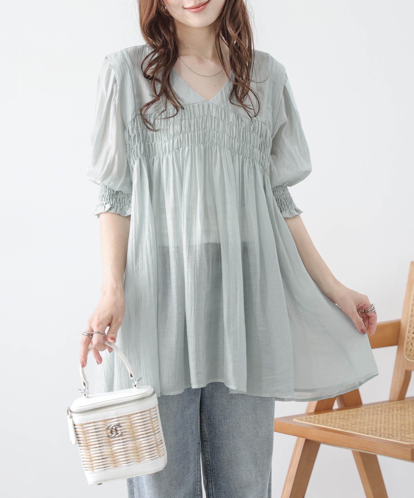 【ラジュール/Lajour】の前後2WAYシャーリングチュニック インテリア・キッズ・メンズ・レディースファッション・服の通販 founy(ファウニー) 　ファッション　Fashion　レディースファッション　Fashion for Women　トップス・カットソー　Cut & Sew Tops　シフォン　Chiffon, Lightweight Fabric　シャーリング　Shirring, Ruched　スリーブ　Sleeve, Long Sleeve / Short Sleeve　チュニック　Tunic, Long Top　フェミニン　Feminine, Girly　フレア　Flare, Flared　エレガント 上品　Elegant　ミントグリーン|ID: prp329100004988077 ipo3291000000037367433