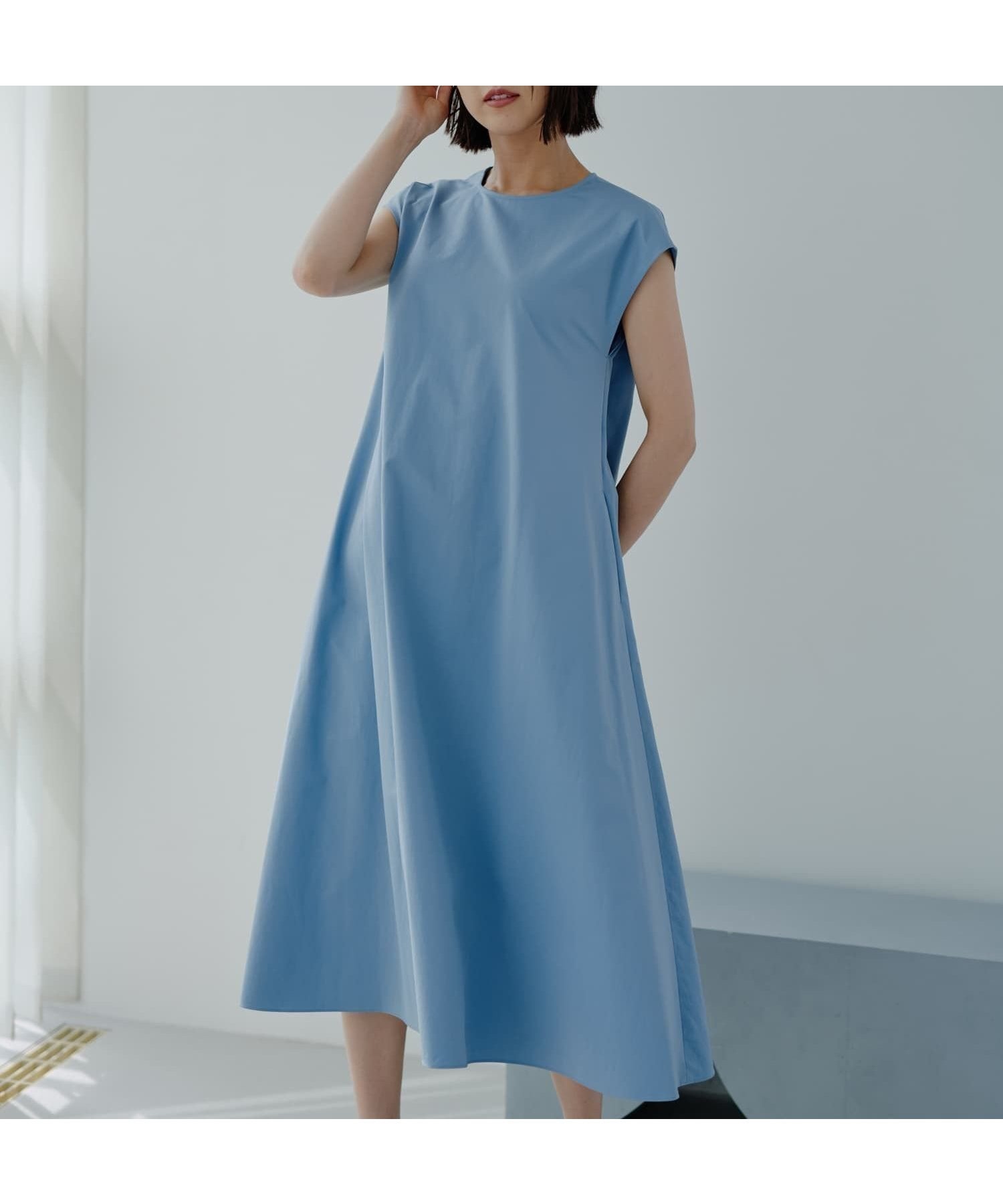 【ネミカ/NEMIKA】のノースリーブフレアワンピース【NEMIKA】 インテリア・キッズ・メンズ・レディースファッション・服の通販 founy(ファウニー) 　ファッション　Fashion　レディースファッション　Fashion for Women　ワンピース　Dresses　アクセサリー　Fashion Accessories　ウォッシャブル　Machine Washable　カッティング　Cutting Detail　シンプル　Simple, Minimal　ジャケット　Jacket, Outerwear　ポケット　Pocket, Pocket Detail　エレガント 上品　Elegant　ビジネス 仕事 通勤　Business / Work / Commuting　コバルトブルー|ID: prp329100004988093 ipo3291000000037367639