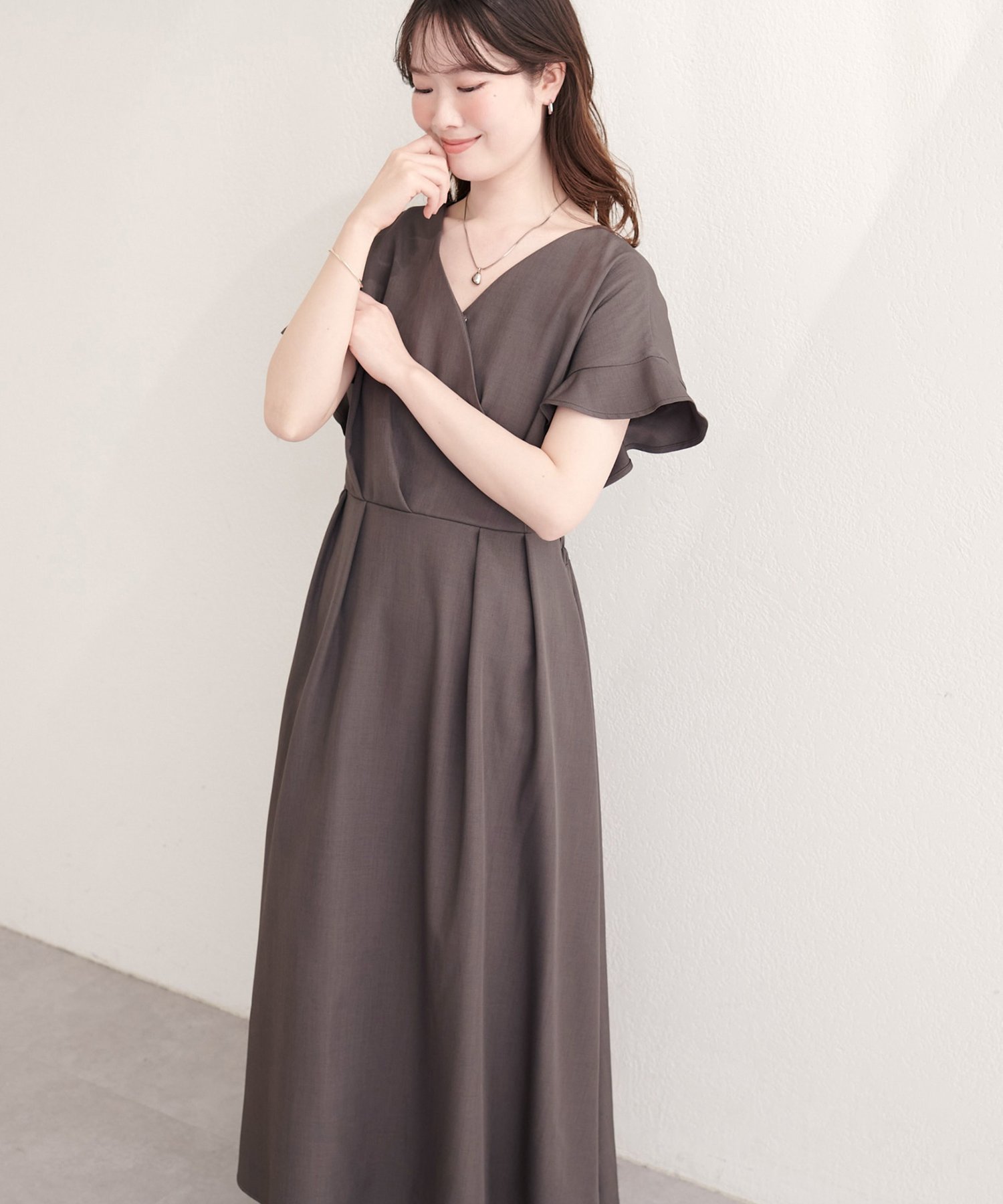 【ナチュラルクチュール/natural couture】の【sherbet line】接触冷感カシュクールフリル袖ワンピース インテリア・キッズ・メンズ・レディースファッション・服の通販 founy(ファウニー) 　ファッション　Fashion　レディースファッション　Fashion for Women　ワンピース　Dresses　アクセサリー　Fashion Accessories　インナー　Innerwear　エレガント 上品　Elegant　カーディガン　Cardigan, Knitwear　サンダル　Sandals, Summer Shoes　シンプル　Simple, Minimal　ジャケット　Jacket, Outerwear　スニーカー　Sneakers, Trainers　デコルテ　Décolleté, Neckline　フィット　Fit, Slim Fit　フリル　Frill, Ruffle　ペチコート　Petticoat, Underskirt　ポケット　Pocket, Pocket Detail　リラックス　Relax, Relaxed Fit　再入荷　Restock / Back in Stock　おすすめ　Recommended / Our Picks　夏　Summer　2026年　2026　2026春夏・S/S　Spring/Summer 2026 SS26　ブラウン系その他|ID: prp329100004988096 ipo3291000000037367662