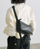 【イア パピヨネ/ear PAPILLONNER】の《本革/超軽量280g/全骨格◎》ミニスワローマチショルダーバッグ ブラック|ID: prp329100004988123 ipo3291000000037367835