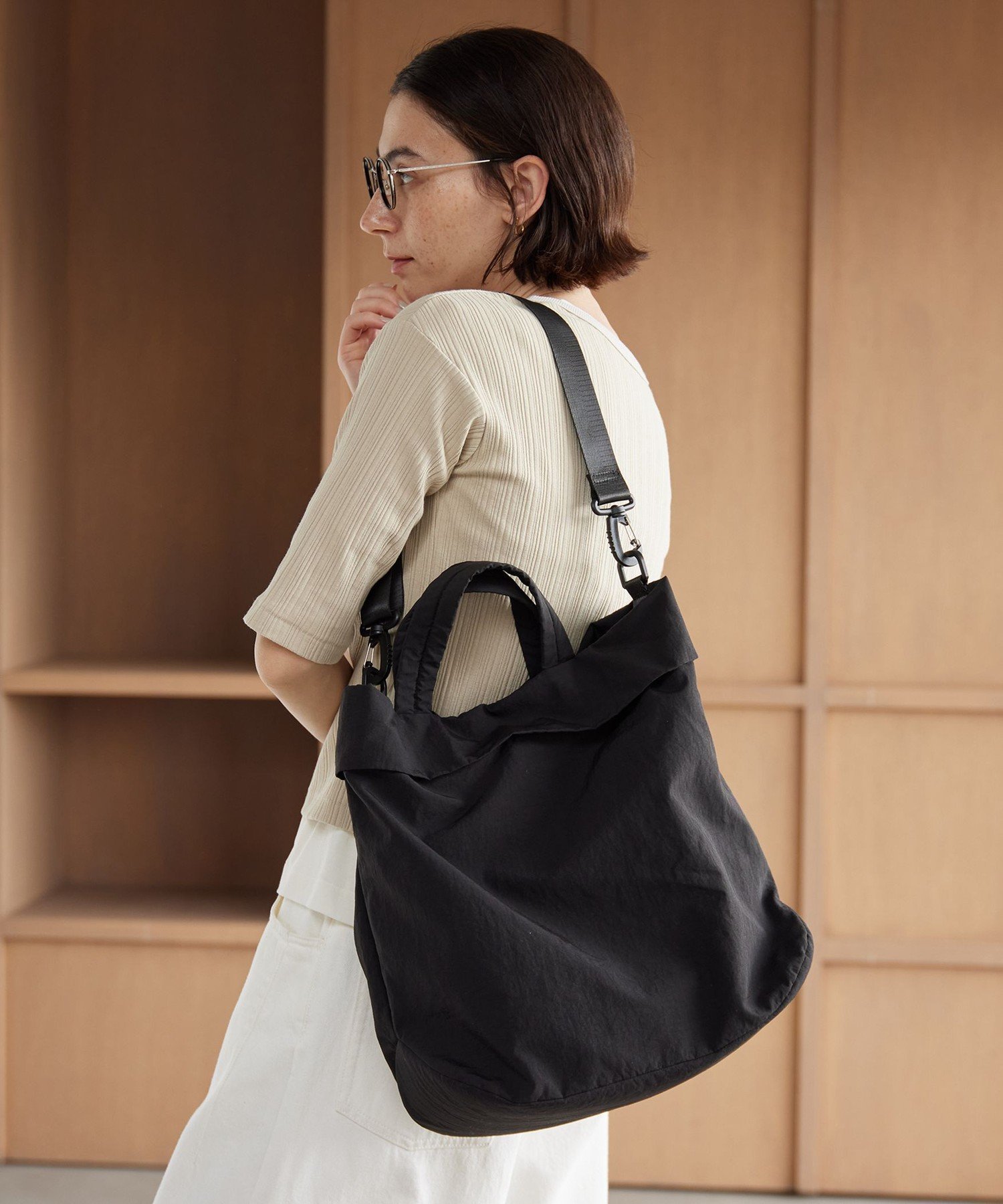 【ビューティ&ユース ユナイテッドアローズ/BEAUTY&YOUTH / UNITED ARROWS】のパーテーション ビッグ トートバッグ -2WAY- インテリア・キッズ・メンズ・レディースファッション・服の通販 founy(ファウニー) 　ファッション　Fashion　レディースファッション　Fashion for Women　バッグ　Bags　トラベル　Travel, Travel Gear　定番　Standard, Basic Item　ビッグ　Big, Oversized　フォルム　Silhouette, Form　ポケット　Pocket, Pocket Detail　エレガント 上品　Elegant　ビジネス 仕事 通勤　Business / Work / Commuting　BLACK|ID: prp329100004988134 ipo3291000000037367908