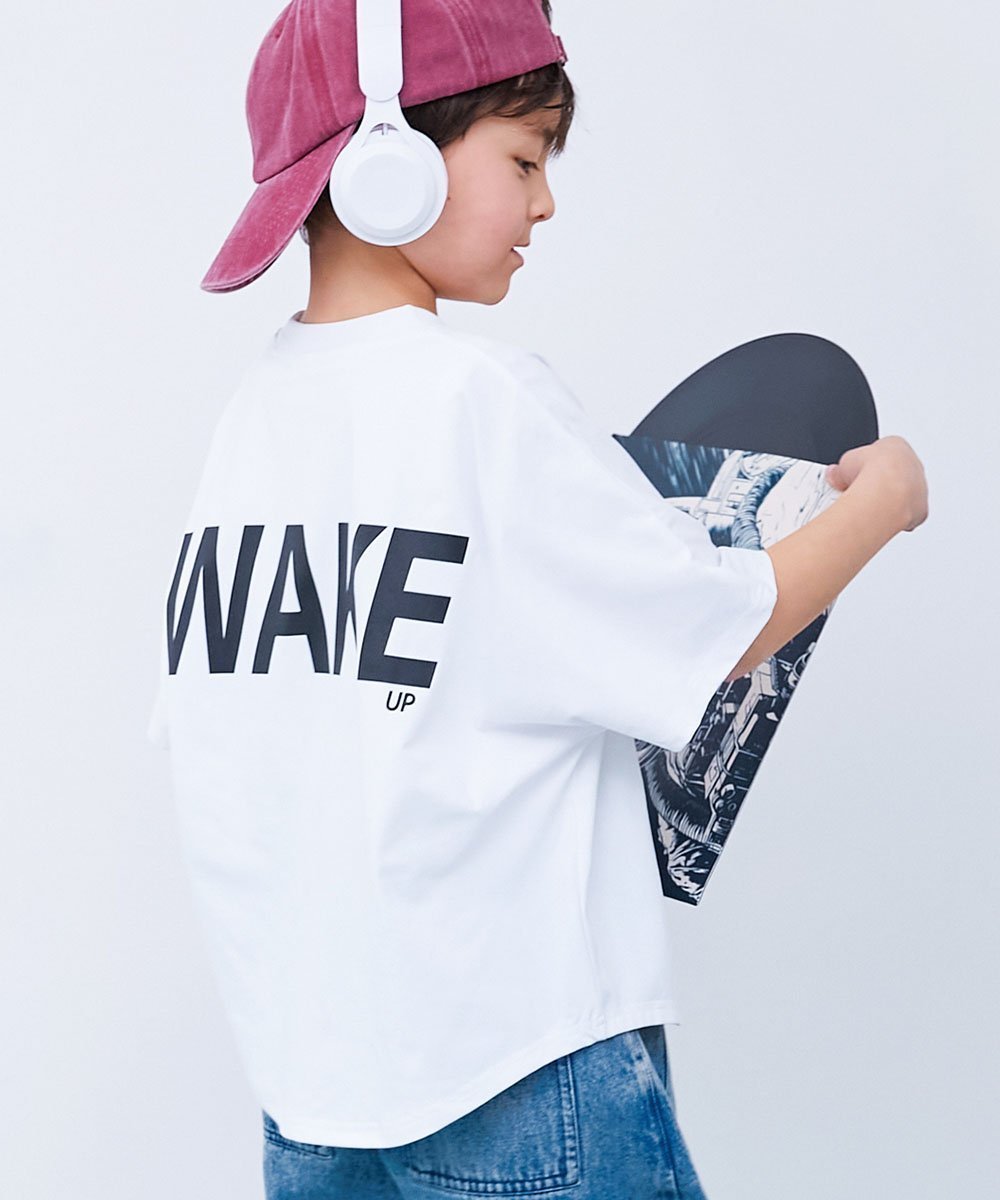 【デビロック/devirock / KIDS】の【イージーウォッシュ】防汚 バックロゴデザイン スーパーBIG 半袖Tシャツ 26SS インテリア・キッズ・メンズ・レディースファッション・服の通販 founy(ファウニー) 　ファッション　Fashion　キッズファッション　Fashion for Kids　ストレッチ　Stretch, Stretchy Fabric　なめらか　Smooth, Silky Texture　半袖　Short Sleeve, Half Sleeve　2026年　2026　2026春夏・S/S　Spring/Summer 2026 SS26　ホワイト|ID: prp329100004988192 ipo3291000000037368402