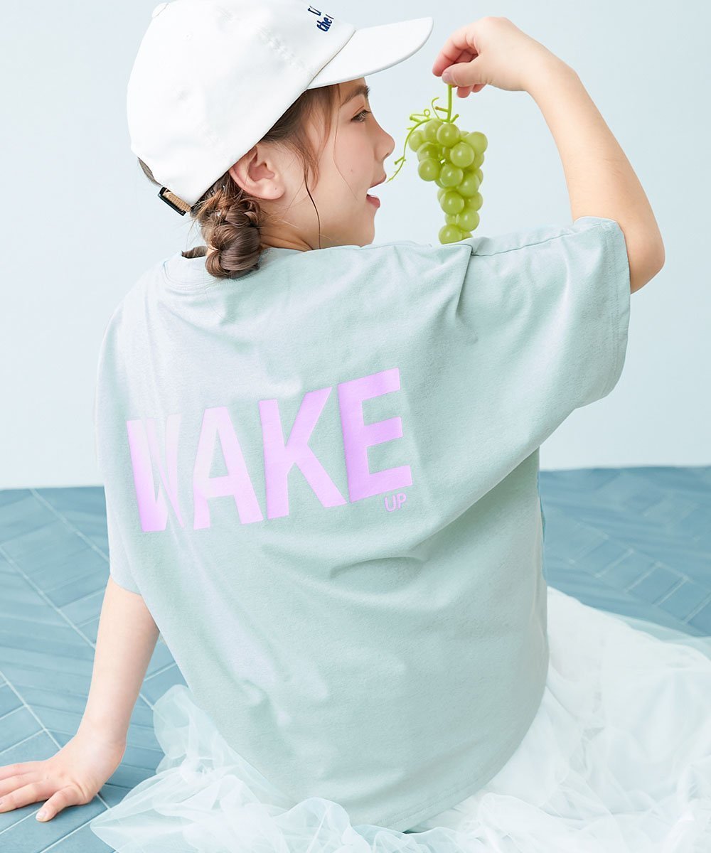 【デビロック/devirock / KIDS】の【イージーウォッシュ】防汚 バックロゴデザイン スーパーBIG 半袖Tシャツ 26SS インテリア・キッズ・メンズ・レディースファッション・服の通販 founy(ファウニー) 　ファッション　Fashion　キッズファッション　Fashion for Kids　ストレッチ　Stretch, Stretchy Fabric　なめらか　Smooth, Silky Texture　半袖　Short Sleeve, Half Sleeve　2026年　2026　2026春夏・S/S　Spring/Summer 2026 SS26　サックスブルー|ID: prp329100004988192 ipo3291000000037368405
