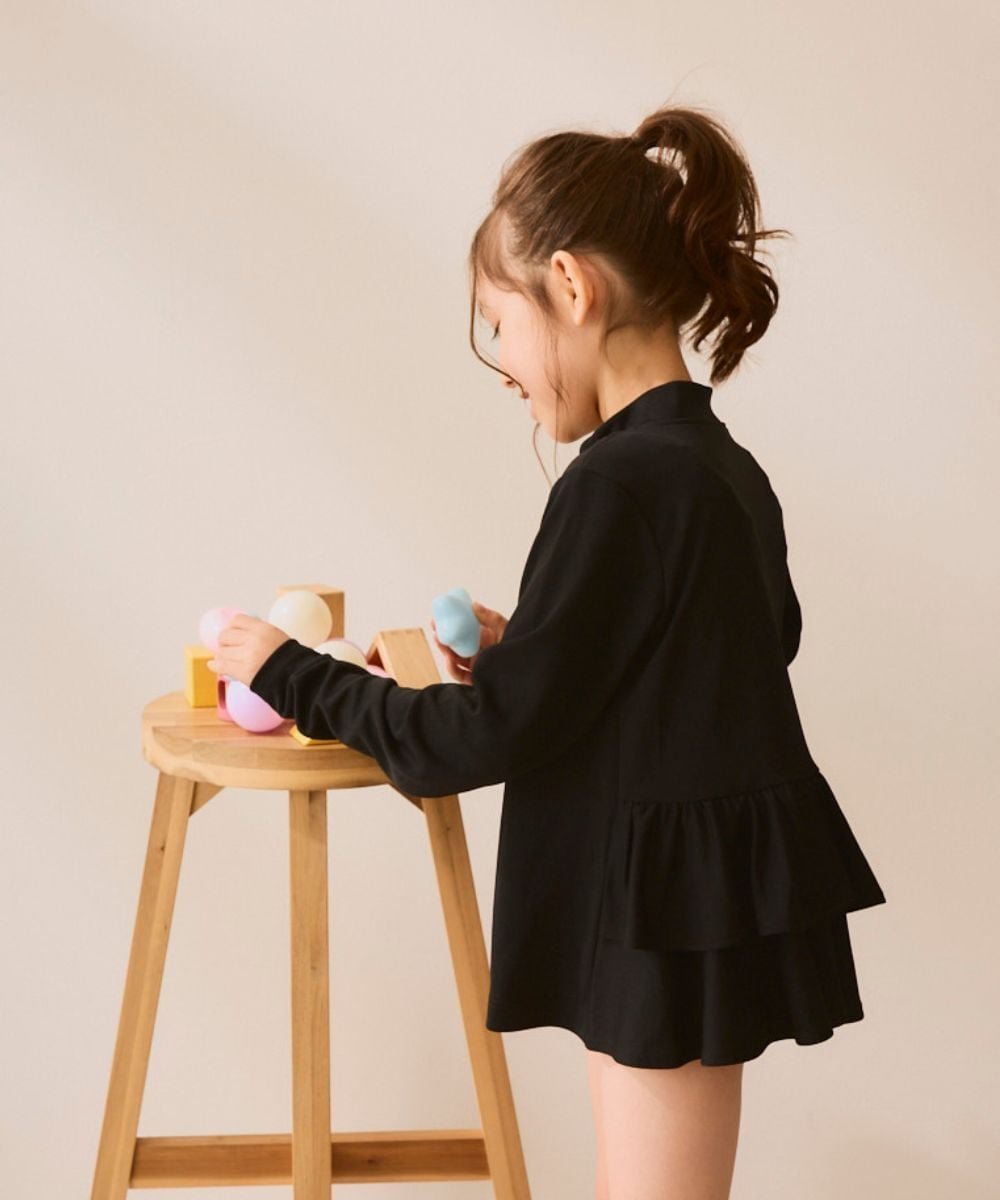 【その他のブランド/Other】のフリル切り替えラッシュガード パーカー UVカット キッズ インテリア・キッズ・メンズ・レディースファッション・服の通販 founy(ファウニー) 　ファッション　Fashion　キッズファッション　Fashion for Kids　軽量　Lightweight, Ultra Light　ショーツ　Shorts, Short Pants　デニム　Denim, Jeans Material　パーカー　Hoodie, Parka　ビーチ　Beach, Seaside　フリル　Frill, Ruffle　水着　Swimsuit, Swimwear　レギンス　Leggings, Stretch Pants　楽ちん　Easy Fit, Comfortable　おすすめ　Recommended / Our Picks　夏　Summer　BK|ID: prp329100004988210 ipo3291000000037368514