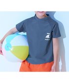 【デビロック/devirock / KIDS】のUVカット Tシャツ型 半袖ラッシュガード 半袖ラッシュガード 水着 大人の最旬トレンドファッション＆コーディネート founy(ファウニー) ファッション Fashion キッズファッション Fashion for Kids ストレッチ Stretch, Stretchy Fabric タオル Towel, Bath Towel フィット Fit, Slim Fit プリント Print, Printed Pattern 半袖 Short Sleeve, Half Sleeve 水着 Swimsuit, Swimwear おすすめ Recommended / Our Picks 夏 Summer thumbnail 013-サメ-ブルーグレー|ID: prp329100004988231 ipo3291000000037368698