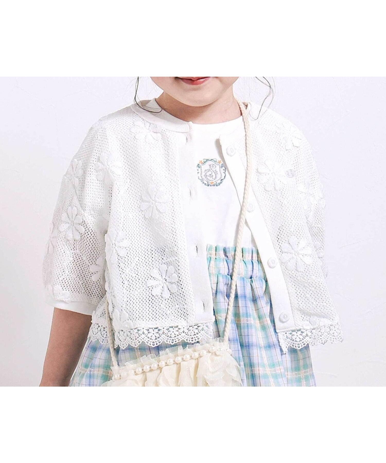 【ベベ オンライン ストア/BEBE ONLINE STORE / KIDS】の花モチーフニットレース5分丈カーディガン(90~130cm) インテリア・キッズ・メンズ・レディースファッション・服の通販 founy(ファウニー) 　ファッション　Fashion　キッズファッション　Fashion for Kids　イエロー　Yellow　春　Spring　カーディガン　Cardigan, Knitwear　コレクション　Collection, Seasonal Line　シンプル　Simple, Minimal　スカラップ　Scallop, Scalloped Edge　チェック　Check, Plaid, Tartan　チャーム　Charm, Pendant　フレンチ　French, French Style　フロント　Front, Front Design　モチーフ　Motif, Design Theme　リゾート　Resort, Vacation Style　レース　Lace, Lace Fabric　S/S・春夏　SS, Spring/Summer, Warm Season　夏　Summer　エレガント 上品　Elegant　2026年　2026　2026春夏・S/S　Spring/Summer 2026 SS26　ホワイト|ID: prp329100004988259 ipo3291000000037368896