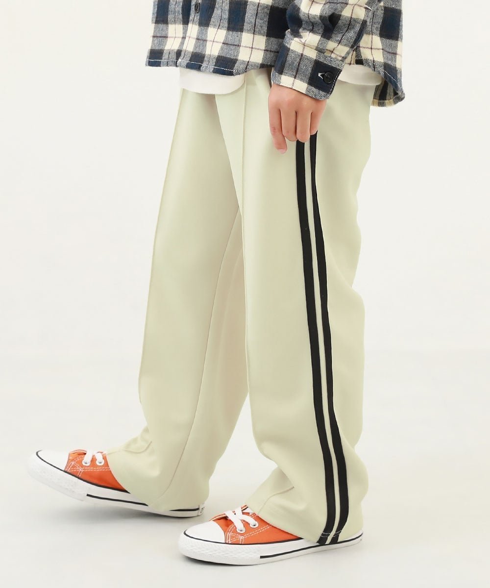 【デビロック/devirock / KIDS】の【セットアップ可能】サイドライン ワイドパンツ スウェットパンツ 25AW 大人の最旬トレンドファッション＆コーディネート founy(ファウニー) 　ファッション　Fashion　キッズファッション　Fashion for Kids　ボトムス　Bottoms　セットアップ　Set-Up, Coordinated Outfit　トレーナー　Sweatshirt, Trainer　ワイド　Wide, Wide Fit　おすすめ　Recommended / Our Picks　2025年　2025　2025-2026秋冬・A/W　Autumn/Winter 2025–26 AW25–26　 other-1|ID: prp329100004988360 ipo3291000000037369477