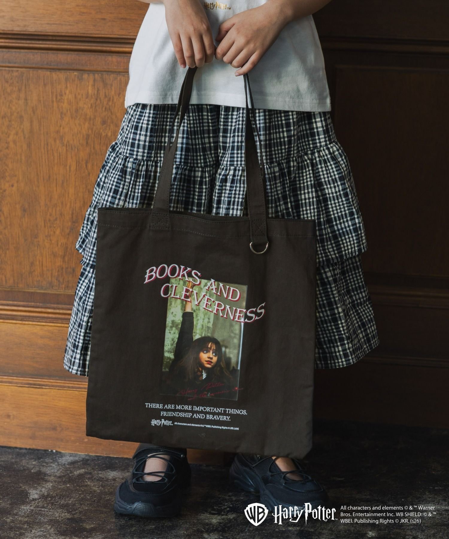 【グローバルワーク/GLOBAL WORK / KIDS】のHarry PotterキャンバストートBAG/キッズ/670154 インテリア・キッズ・メンズ・レディースファッション・服の通販 founy(ファウニー) 　ファッション　Fashion　キッズファッション　Fashion for Kids　おすすめ　Recommended / Our Picks　コラボ　Collaboration, Collab　チャーム　Charm, Pendant　ツイル　Twist, Twisted Detail　モチーフ　Motif, Design Theme　ビジネス 仕事 通勤　Business / Work / Commuting　ブラック11|ID: prp329100004988415 ipo3291000000037369786