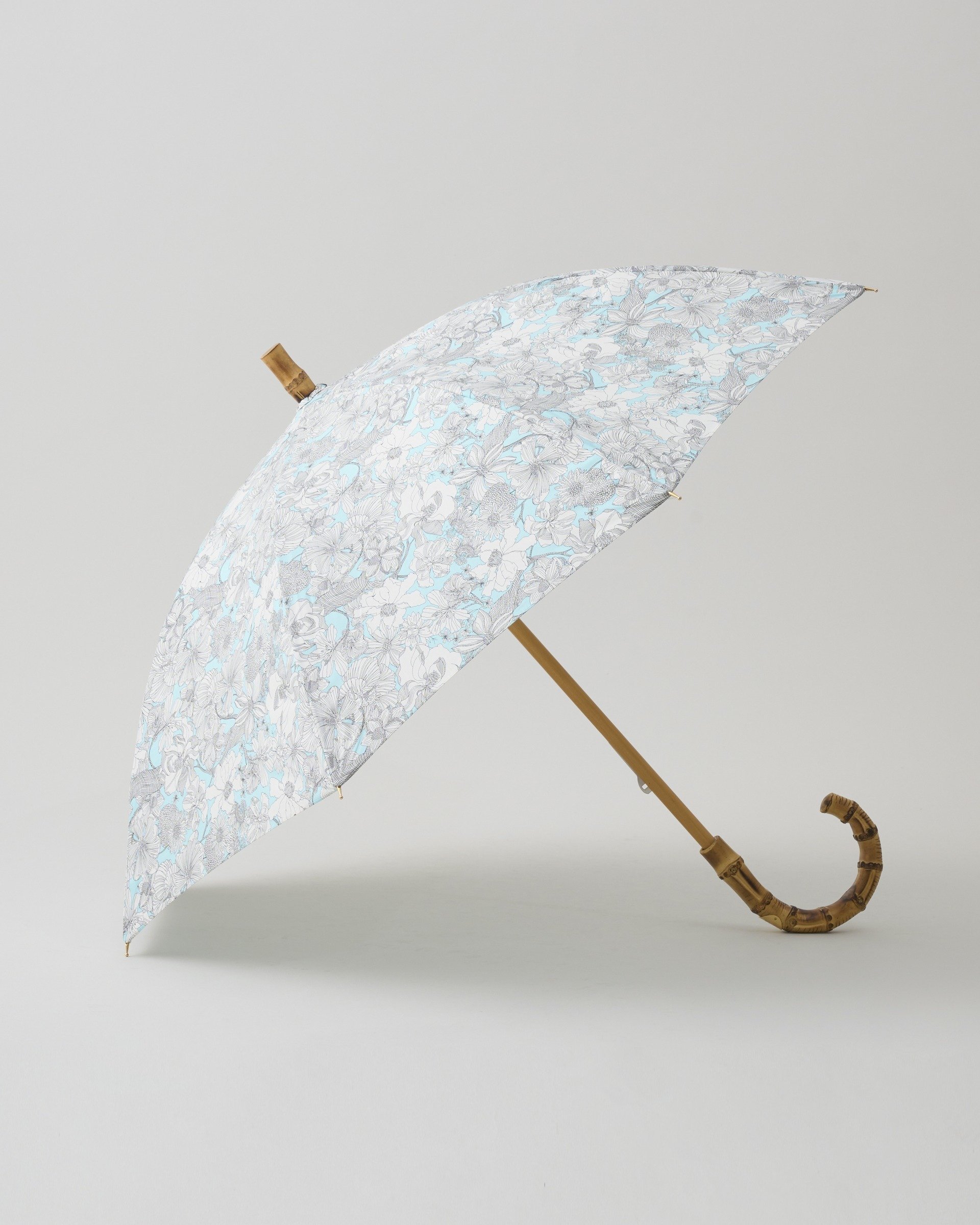 【トラディショナル ウェザーウェア/TWW / Traditional Weatherwear】のUMBRELLA BAMBOO インテリア・キッズ・メンズ・レディースファッション・服の通販 founy(ファウニー) 　ファッション　Fashion　レディースファッション　Fashion for Women　バンブー　Bamboo, Bamboo Material　フラワー　Flower, Floral　プリント　Print, Printed Pattern　プレート　Plate, Dish　傘　Umbrella, Parasol　日傘　Parasol, UV Umbrella　サックス|ID: prp329100004988577 ipo3291000000037370849