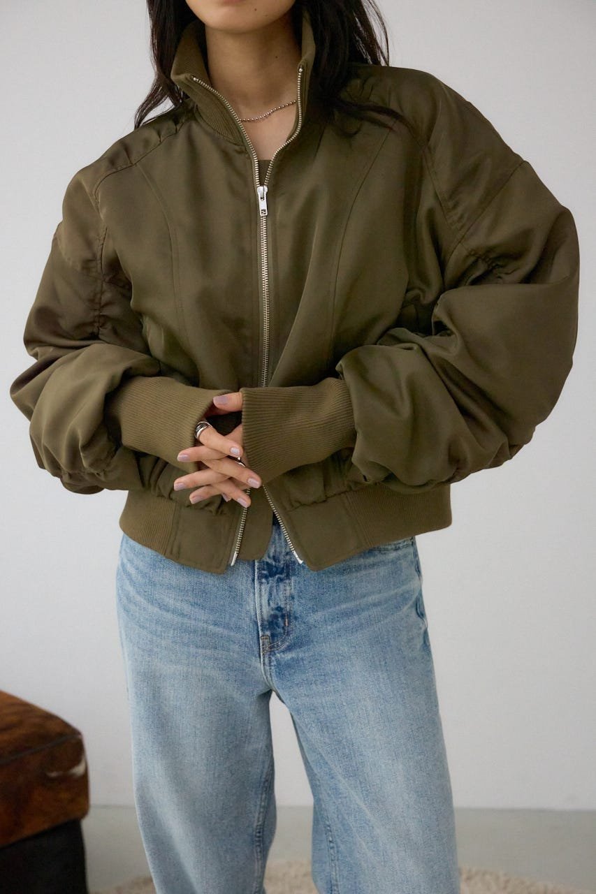 【アズール バイ マウジー/AZUL by moussy】の【WEB限定】ロングリブサムホールショートMA-1 インテリア・キッズ・メンズ・レディースファッション・服の通販 founy(ファウニー) 　ファッション　Fashion　レディースファッション　Fashion for Women　アウター　Coat / Outerwear Collection　MA-1ジャケット　MA-1 Bomber Jackets / Flight Jackets　ギャザー　Gathered, Ruffled　コンパクト　Compact, Small Size　デニム　Denim, Jeans Material　KHA|ID: prp329100004988720 ipo3291000000037371686