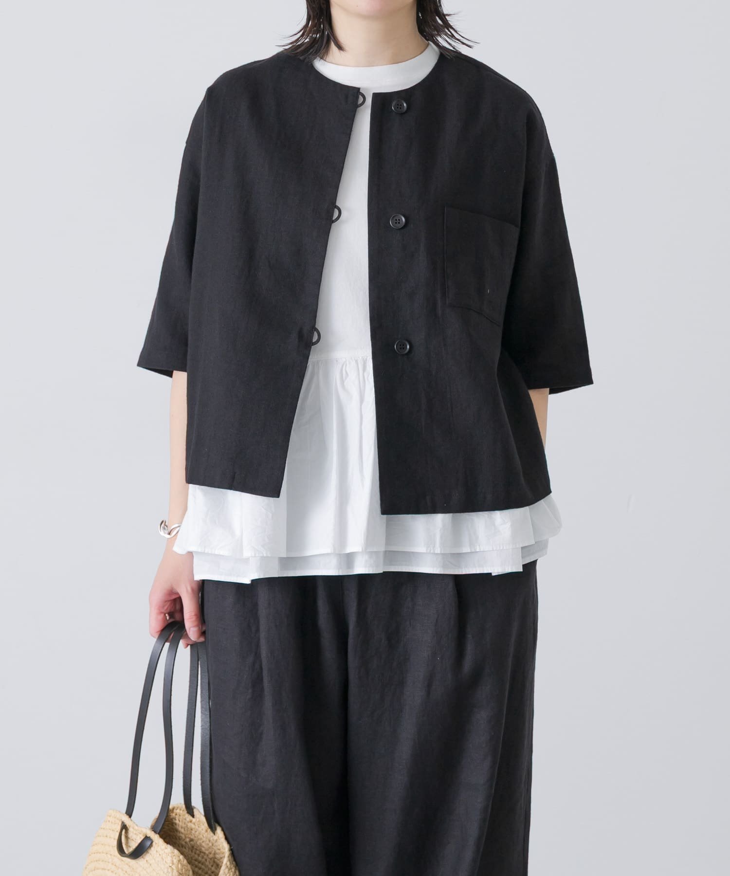 【かぐれ/kagure / URBAN RESEARCH】のノーカラーハーフスリーブジャケット インテリア・キッズ・メンズ・レディースファッション・服の通販 founy(ファウニー) 　ファッション　Fashion　レディースファッション　Fashion for Women　アウター　Coat / Outerwear Collection　レディースジャケット・軽アウター　Jackets　シンプル　Simple, Minimal　ジャケット　Jacket, Outerwear　スラックス　Slacks, Dress Pants　タンク　Tank Top, Sleeveless Top　デニム　Denim, Jeans Material　ボトム　Bottoms, Lower Wear　ポケット　Pocket, Pocket Detail　リネン　Linen, Linen Fabric　S/S・春夏　SS, Spring/Summer, Warm Season　夏　Summer　エレガント 上品　Elegant　2026年　2026　2026春夏・S/S　Spring/Summer 2026 SS26　ブラック|ID: prp329100004988835 ipo3291000000037372375