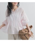 【アーバンリサーチ ドアーズ/URBAN RESEARCH DOORS】の『UR TECH』コットンギャザーVネックブラウス 大人の最旬トレンドファッション＆コーディネート founy(ファウニー) ファッション Fashion レディースファッション Fashion for Women トップス・カットソー Cut & Sew Tops シャツ・ブラウス・オフィスカジュアル Elegant Blouses & Button-Ups Vネックトップス V-Neck Tops / V-Cut Neckline Shirts 2026年 2026 2026春夏・S/S Spring/Summer 2026 SS26 カーディガン Cardigan, Knitwear ギャザー Gathered, Ruffled 夏 Summer 抗菌 Antibacterial, Bacteria-Resistant S/S・春夏 SS, Spring/Summer, Warm Season thumbnail ピンク|ID: prp329100004989474 ipo3291000000037373543