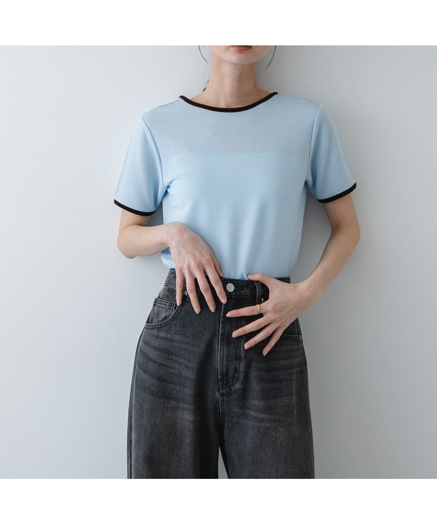 【センスオブプレイス/SENSE OF PLACE by URBAN RESEARCH】のバックオープンリンガーTシャツ(半袖) インテリア・キッズ・メンズ・レディースファッション・服の通販 founy(ファウニー) 　ファッション　Fashion　レディースファッション　Fashion for Women　トップス・カットソー　Cut & Sew Tops　シャツ・ブラウス・オフィスカジュアル　Elegant Blouses & Button-Ups　ロングTシャツ・Tシャツ　Longline T-Shirts & Tees　バッグ　Bags　キャミソール　Camisole, Spaghetti Strap Top　今季　This Season, Current Season　シンプル　Simple, Minimal　フロント　Front, Front Design　ベロア　Velour, Soft Velvet　半袖　Short Sleeve, Half Sleeve　S/S・春夏　SS, Spring/Summer, Warm Season　夏　Summer　2026年　2026　2026春夏・S/S　Spring/Summer 2026 SS26　ライトブルー|ID: prp329100004989490 ipo3291000000037373673