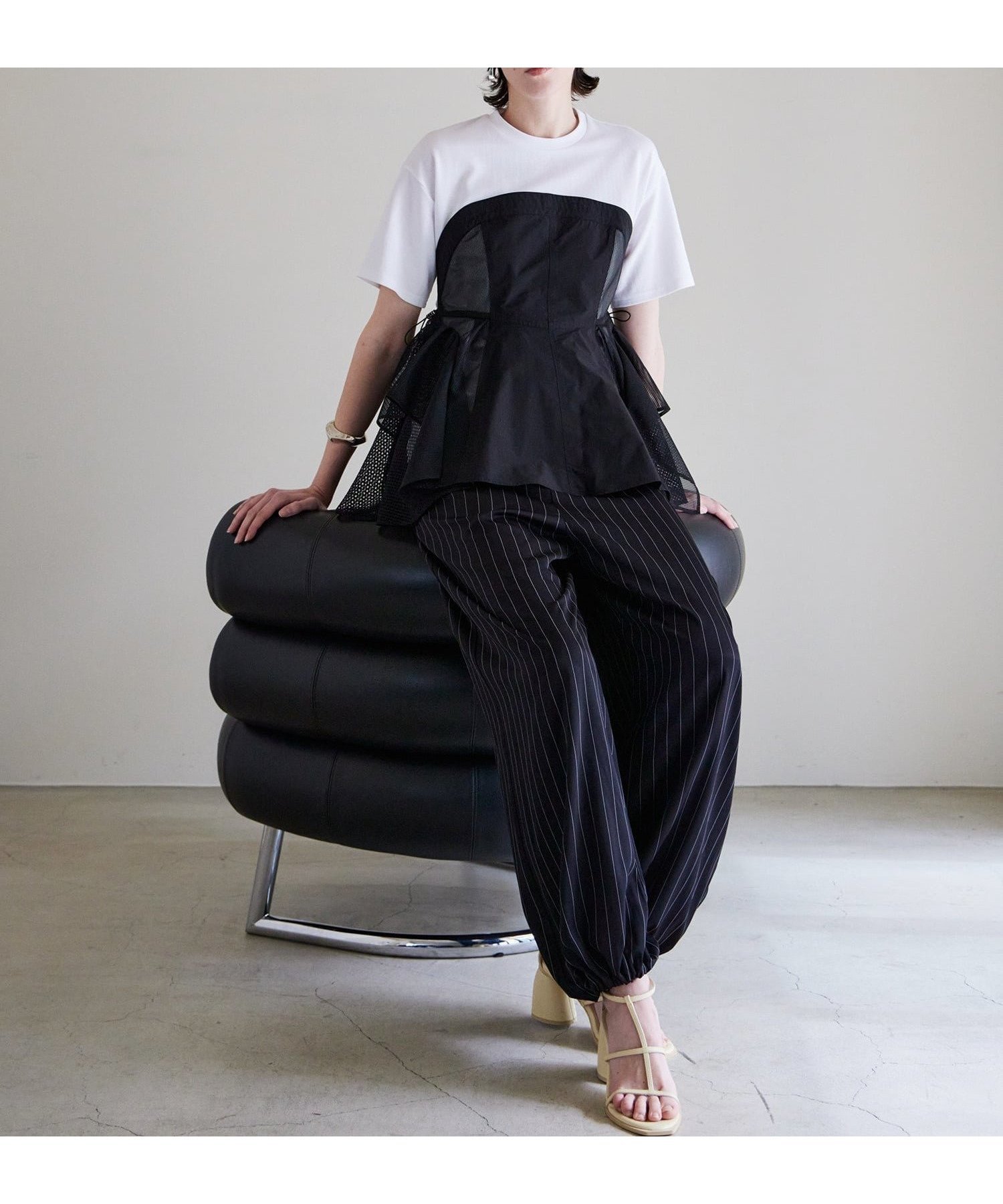 【メゾンスペシャル/MAISON SPECIAL】のMesh Docking T-Shirt / メッシュドッキングTシャツ インテリア・キッズ・メンズ・レディースファッション・服の通販 founy(ファウニー) 　ファッション　Fashion　レディースファッション　Fashion for Women　トップス・カットソー　Cut & Sew Tops　シャツ・ブラウス・オフィスカジュアル　Elegant Blouses & Button-Ups　ロングTシャツ・Tシャツ　Longline T-Shirts & Tees　カットソー　Cut and Sewn Top　シンプル　Simple, Minimal　ドッキング　Docking, Mixed Material　バランス　Balance, Style Balance　ペプラム　Peplum, Flared Hem　メッシュ　Mesh, Net Fabric　BLK|ID: prp329100004989495 ipo3291000000037373749
