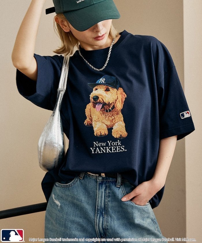 【フリークスストア/FREAK'S STORE】の機能性素材 別注 MLB アニマルプリント Tシャツ 限定展開 インテリア・キッズ・メンズ・レディースファッション・服の通販 founy(ファウニー) 　ファッション　Fashion　レディースファッション　Fashion for Women　トップス・カットソー　Cut & Sew Tops　シャツ・ブラウス・オフィスカジュアル　Elegant Blouses & Button-Ups　ロングTシャツ・Tシャツ　Longline T-Shirts & Tees　キャップ　Cap, Baseball Cap　吸水　Absorbent, Quick-Dry　スポーツ　Sports, Activewear　トレンド　Trend, Trending Now　猫　Cat, Kitty　バンダナ　Bandana, Head Scarf　ビッグ　Big, Oversized　フロント　Front, Front Design　別注　Limited Edition, Custom Order　ユニセックス　Unisex, Genderless　リラックス　Relax, Relaxed Fit　ルーズ　Loose, Oversized　S/S・春夏　SS, Spring/Summer, Warm Season　犬　Dog　夏　Summer　エレガント 上品　Elegant　2026年　2026　2026春夏・S/S　Spring/Summer 2026 SS26　ネイビー|ID: prp329100004989602 ipo3291000000037374665