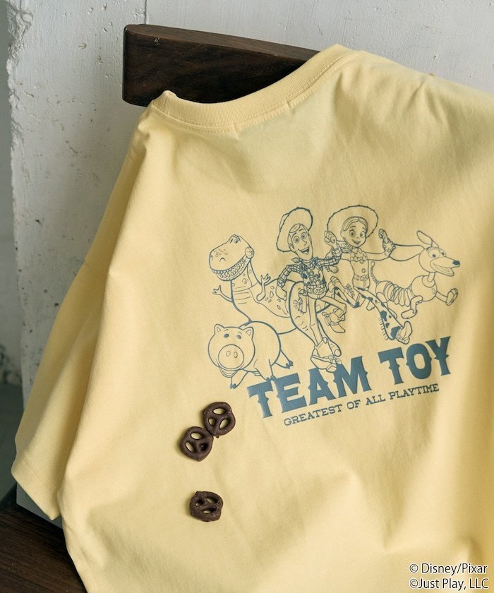 【フリークスストア/FREAK'S STORE】の限定展開 別注/TOY STORY/トイ・ストーリー/ワンカラー 集合 半袖 Tシャツ インテリア・キッズ・メンズ・レディースファッション・服の通販 founy(ファウニー) ファッション Fashion レディースファッション Fashion for Women トップス・カットソー Cut & Sew Tops シャツ・ブラウス・オフィスカジュアル Elegant Blouses & Button-Ups ロングTシャツ・Tシャツ Longline T-Shirts & Tees おすすめ Recommended / Our Picks キャップ Cap, Baseball Cap キャラクター Character, Licensed Characters サンダル Sandals, Summer Shoes ショーツ Shorts, Short Pants シンプル Simple, Minimal スニーカー Sneakers, Trainers スペシャル Special, Limited Edition デニム Denim, Jeans Material プリント Print, Printed Pattern 人気 Popular, Best Seller 別注 Limited Edition, Custom Order 半袖 Short Sleeve, Half Sleeve 夏 Summer 定番 Standard, Basic Item 旅行 Travel イエロー|ID: prp329100004989607 ipo3291000000037374687