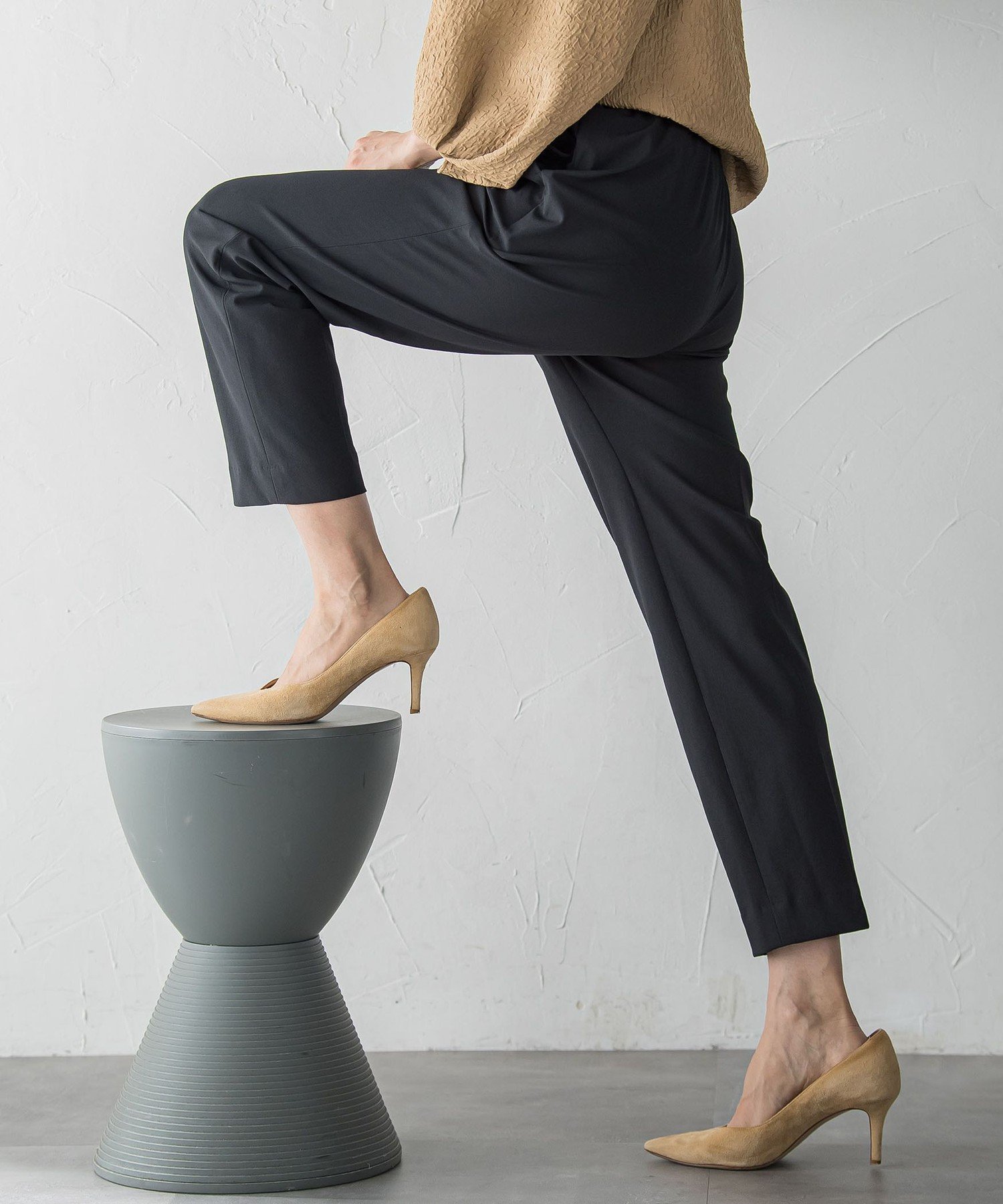 【ロートレ アモン/LAUTRE AMONT】の【WEB限定】【待望の再登場!】Active Beautyテーパードパンツ≪13号あり≫ インテリア・キッズ・メンズ・レディースファッション・服の通販 founy(ファウニー) 　ファッション　Fashion　レディースファッション　Fashion for Women　パンツ　Pants & Trousers　ウォッシャブル　Machine Washable　春　Spring　吸水　Absorbent, Quick-Dry　ストレッチ　Stretch, Stretchy Fabric　センター　Center, Center Line　フィット　Fit, Slim Fit　S/S・春夏　SS, Spring/Summer, Warm Season　夏　Summer　エレガント 上品　Elegant　ビジネス 仕事 通勤　Business / Work / Commuting　2026年　2026　2026春夏・S/S　Spring/Summer 2026 SS26　ブラック|ID: prp329100004989624 ipo3291000000037374827