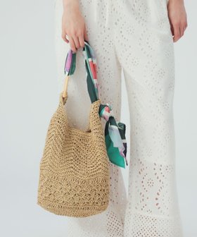 【ビームス ハート/BEAMS HEART】のスカーフ ペーパー トート 26SS かごバッグ 大人の最旬トレンドファッション＆コーディネート founy(ファウニー) ファッション Fashion レディースファッション Fashion for Women バッグ Bags 2026年 2026 2026春夏・S/S Spring/Summer 2026 SS26 スカーフ Scarf, Neckwear デニム Denim, Jeans Material フェミニン Feminine, Girly ペーパー Paper, Kraft Paper ポケット Pocket, Pocket Detail マグネット Magnet, Magnetic Closure リゾート Resort, Vacation Style リネン Linen, Linen Fabric 夏 Summer |ID:prp329100004989732
